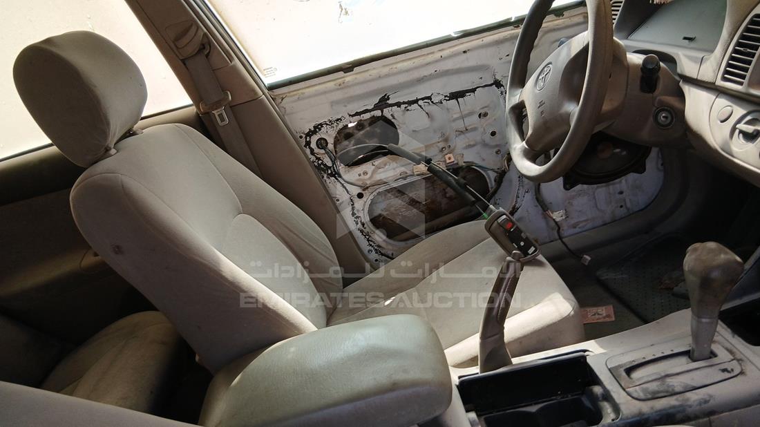 2004 Toyota Camry — Front Left Driver Seat View — Photo 11
