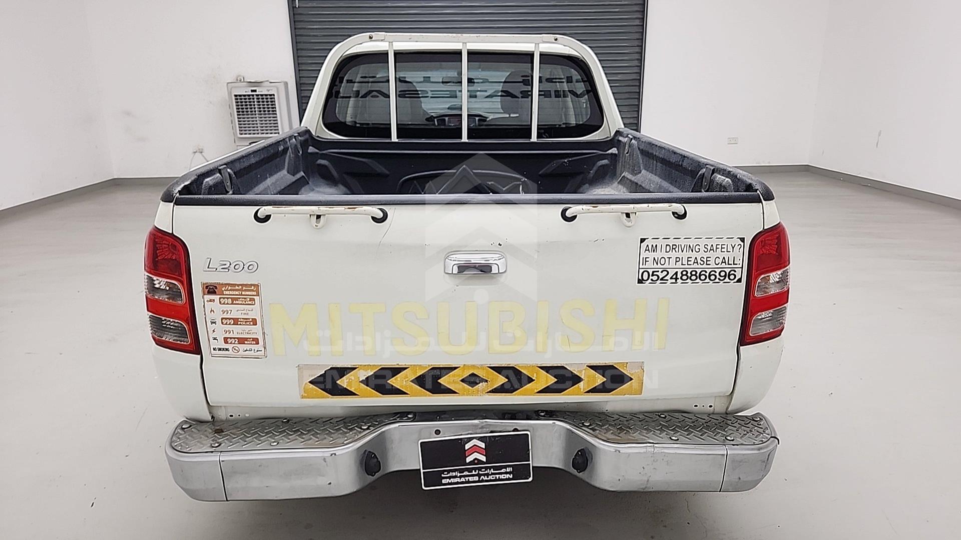 2016 MITSUBISHI L 200 VIN: MMBJNKJ40GH006158