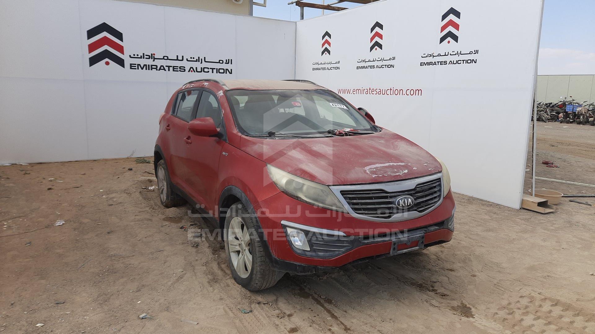 2014 KIA SPORTAGE VIN: KNAPB8129E7481403