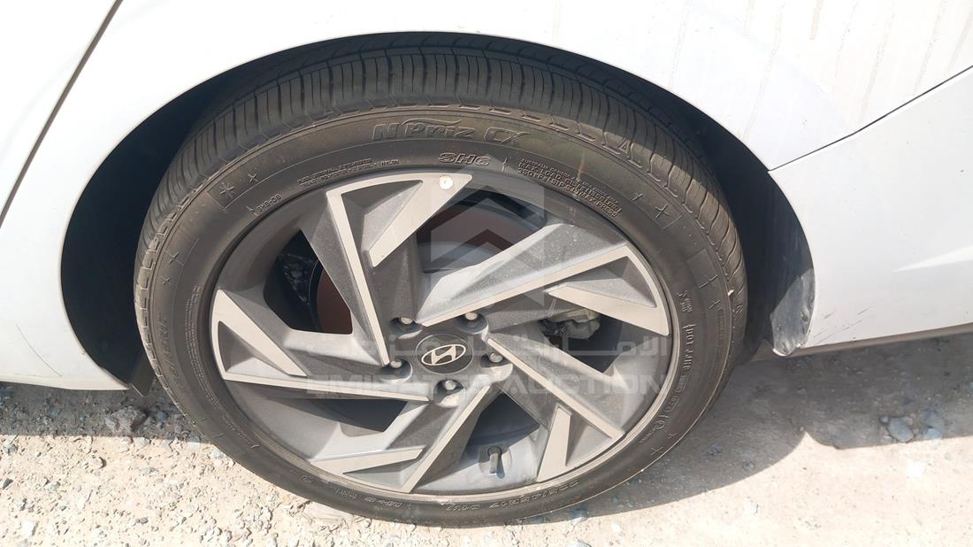 2024 Hyundai Elantra — Rear Left Tyre — Photo 29