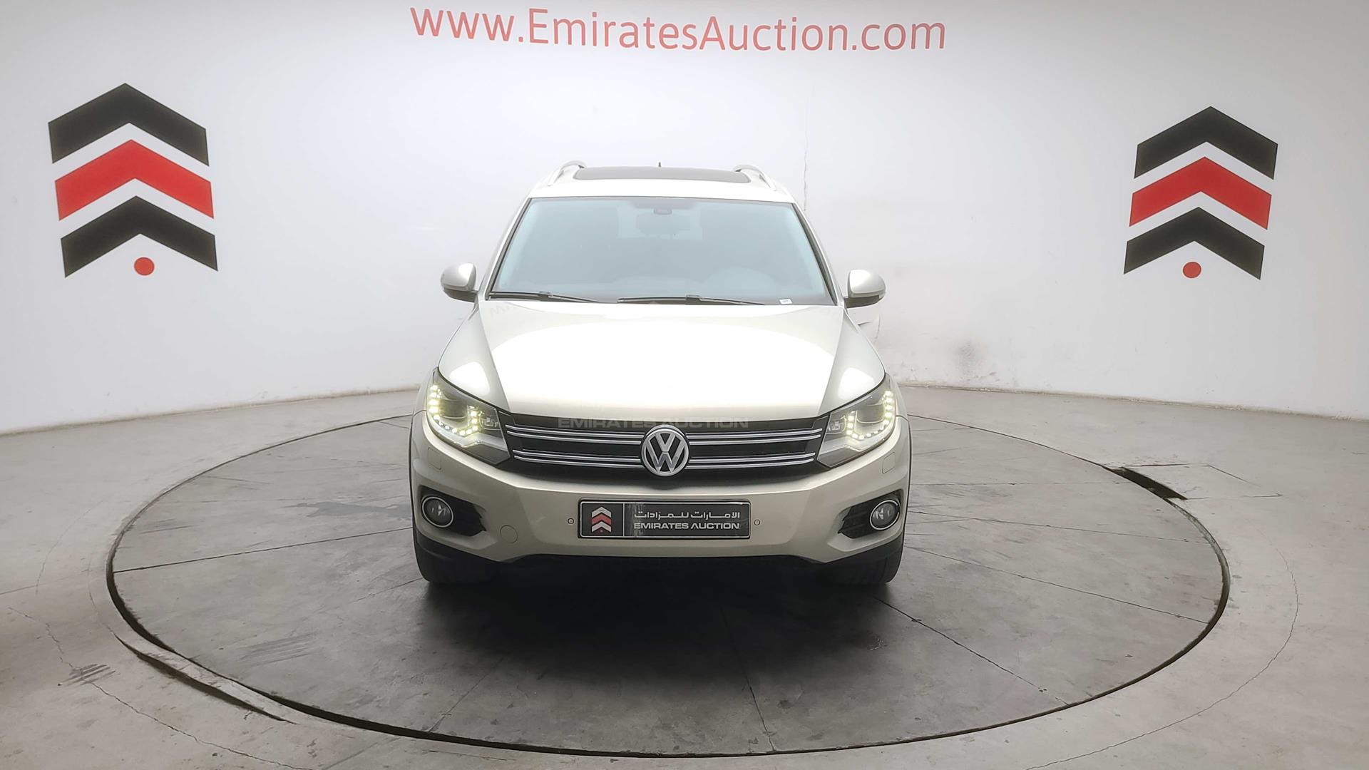 2016 VOLKSWAGEN TIGUAN VIN: WVGDE2AX1GW544858