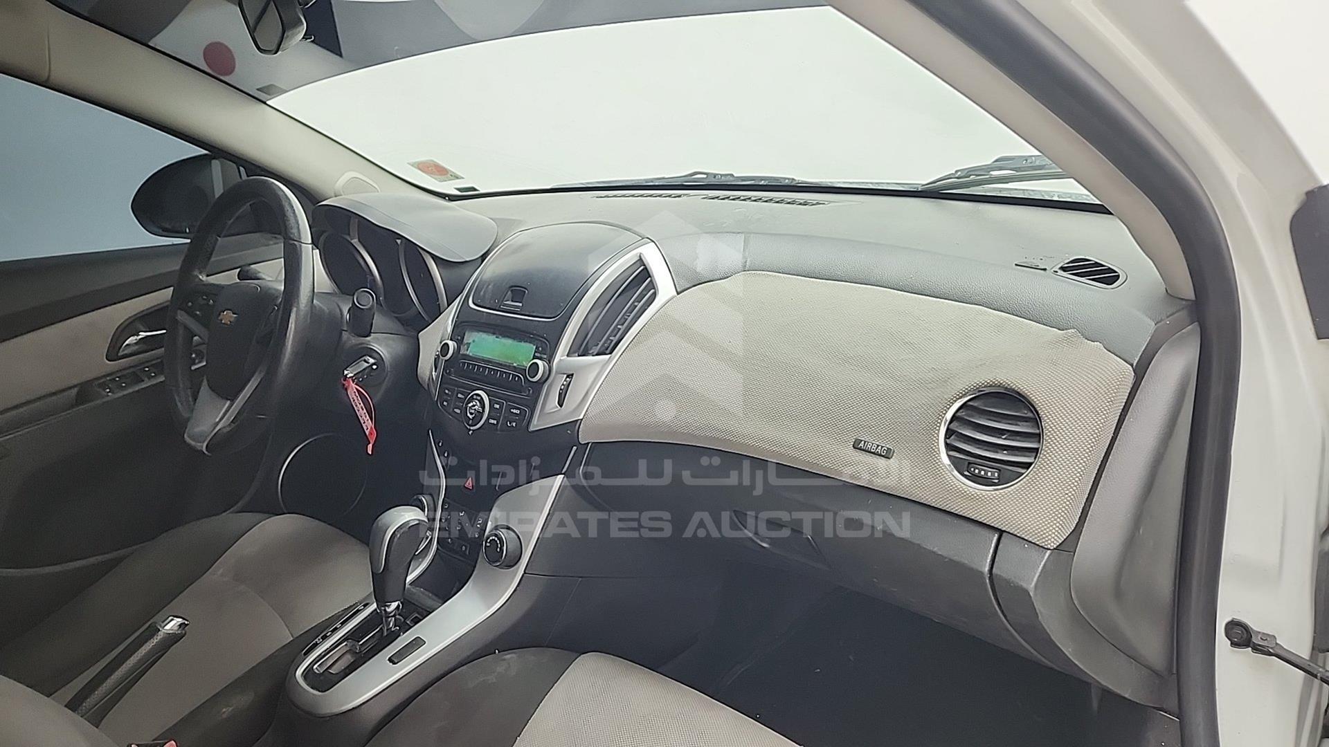 2015 CHEVROLET CRUZE VIN: KL1PJ5C55FK002301