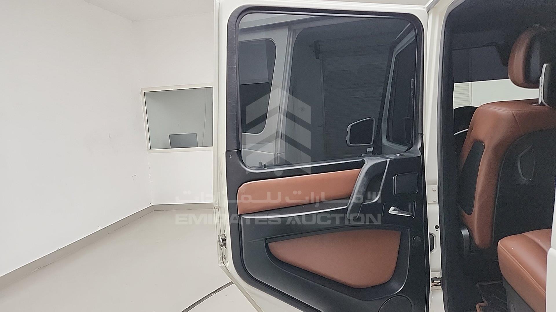 2011 MERCEDES G 55 VIN: WDB4632701X188797
