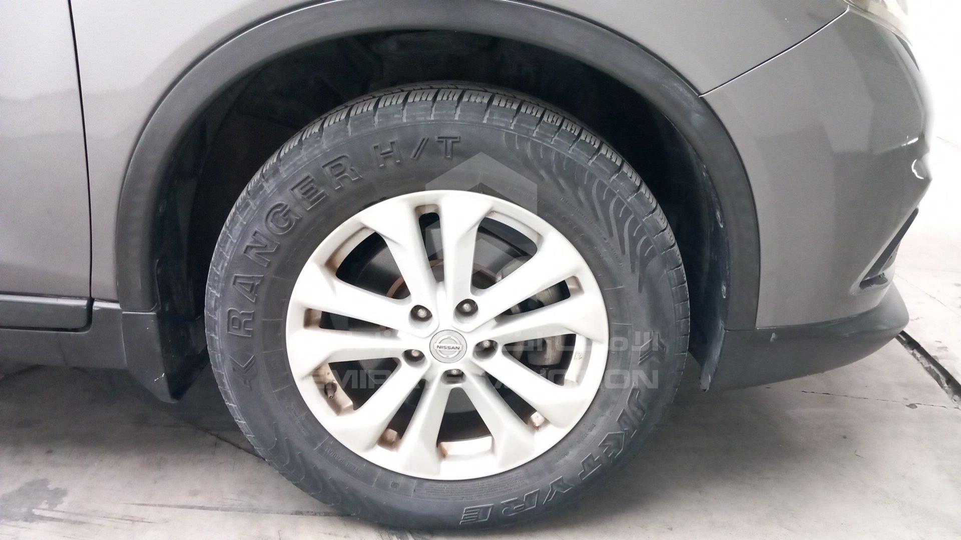 2015 NISSAN X-TRAIL VIN: JN1BT2MN0FW001014