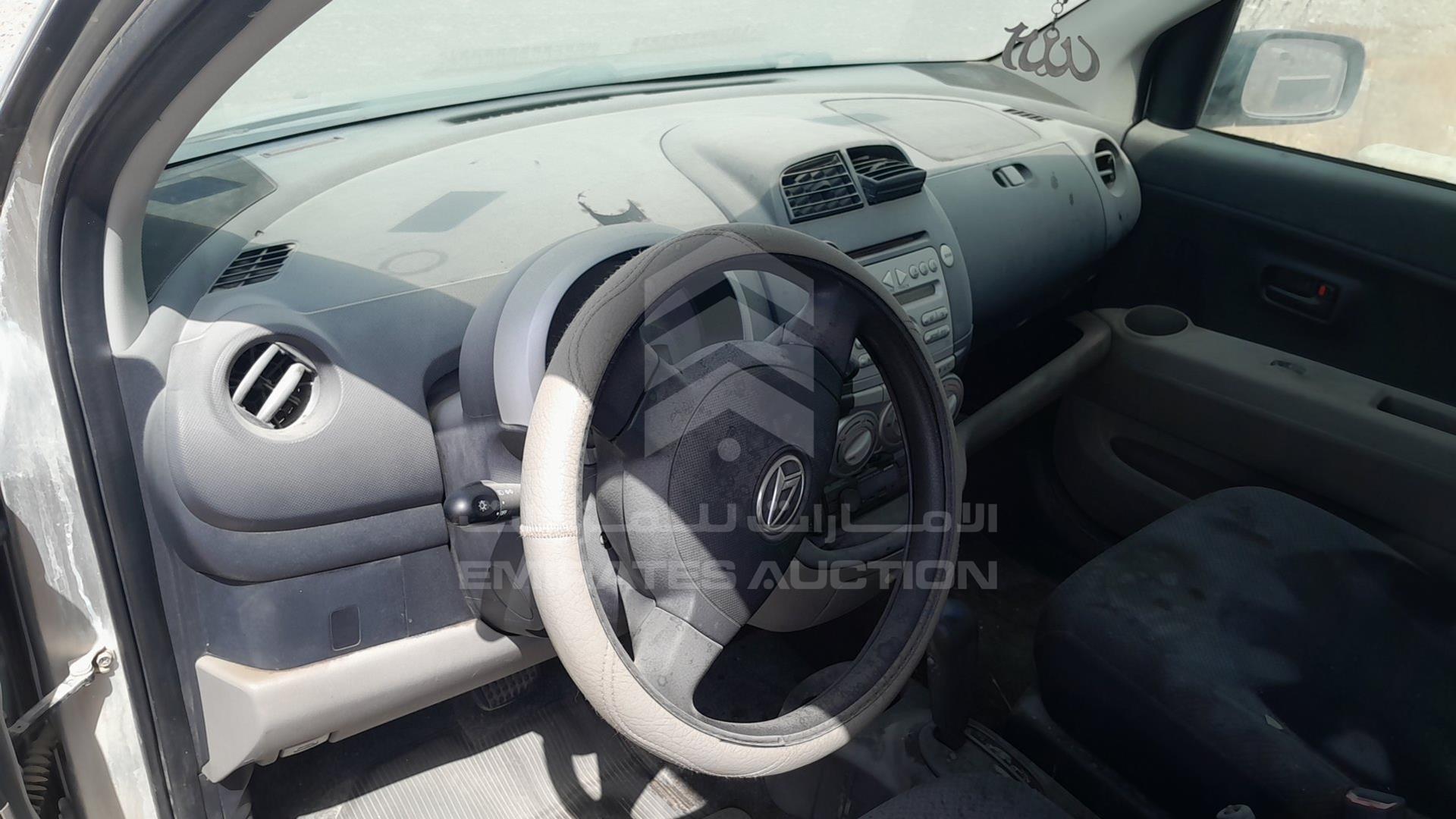 2006 DAIHATSU SIRION VIN: JD1GM301261020704