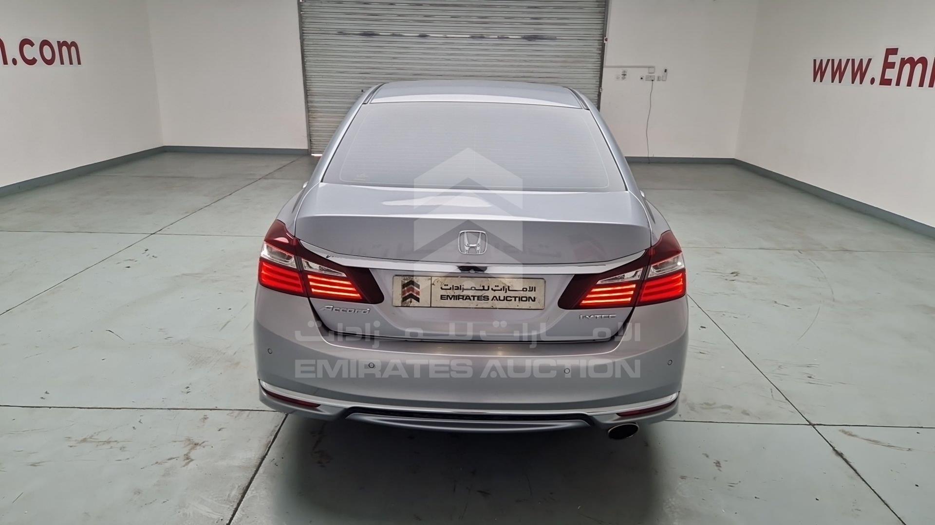 2017 HONDA ACCORD VIN: 1HGCR2613HA606401