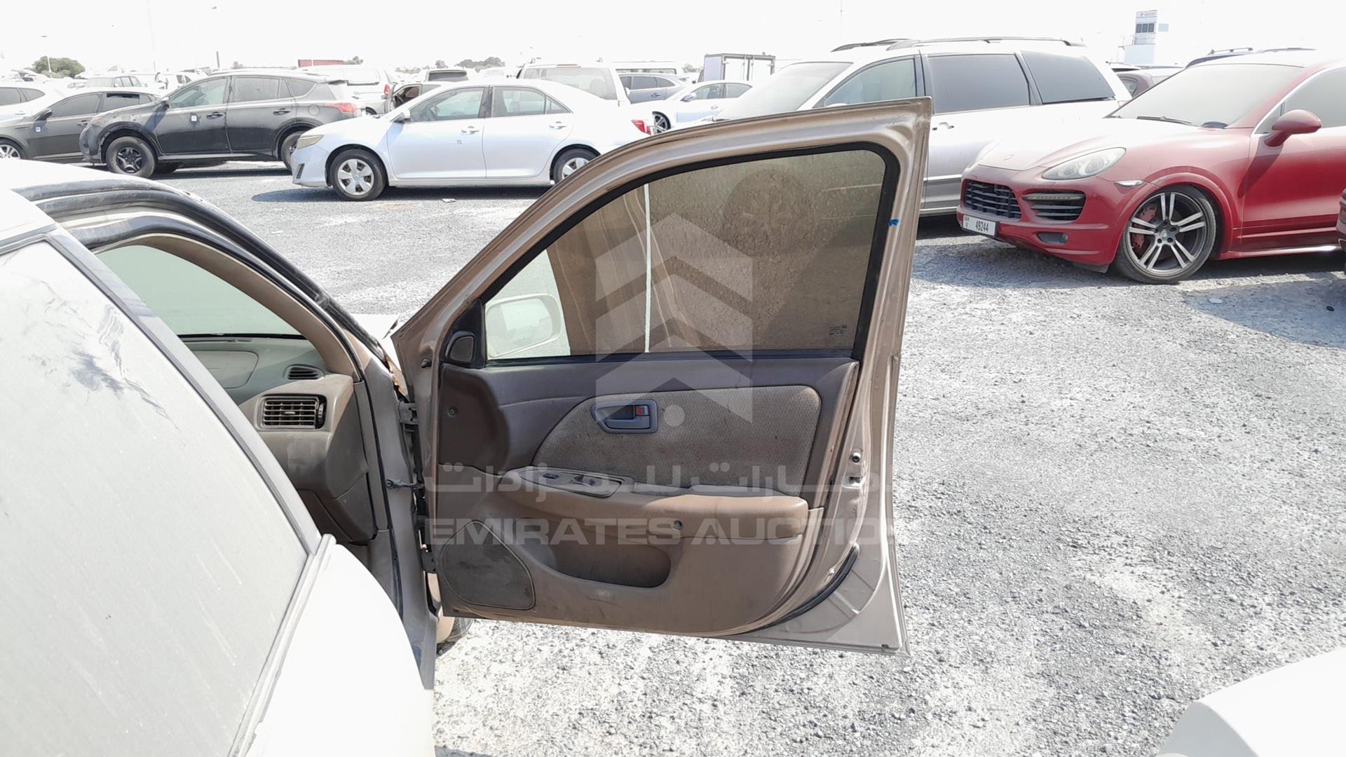 2001 TOYOTA CAMRY VIN: 4T1BG22K91U061268