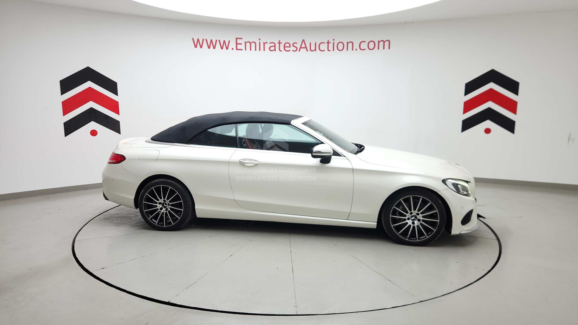 2018 MERCEDES C 300 VIN: WDDWK4KB9JF624409