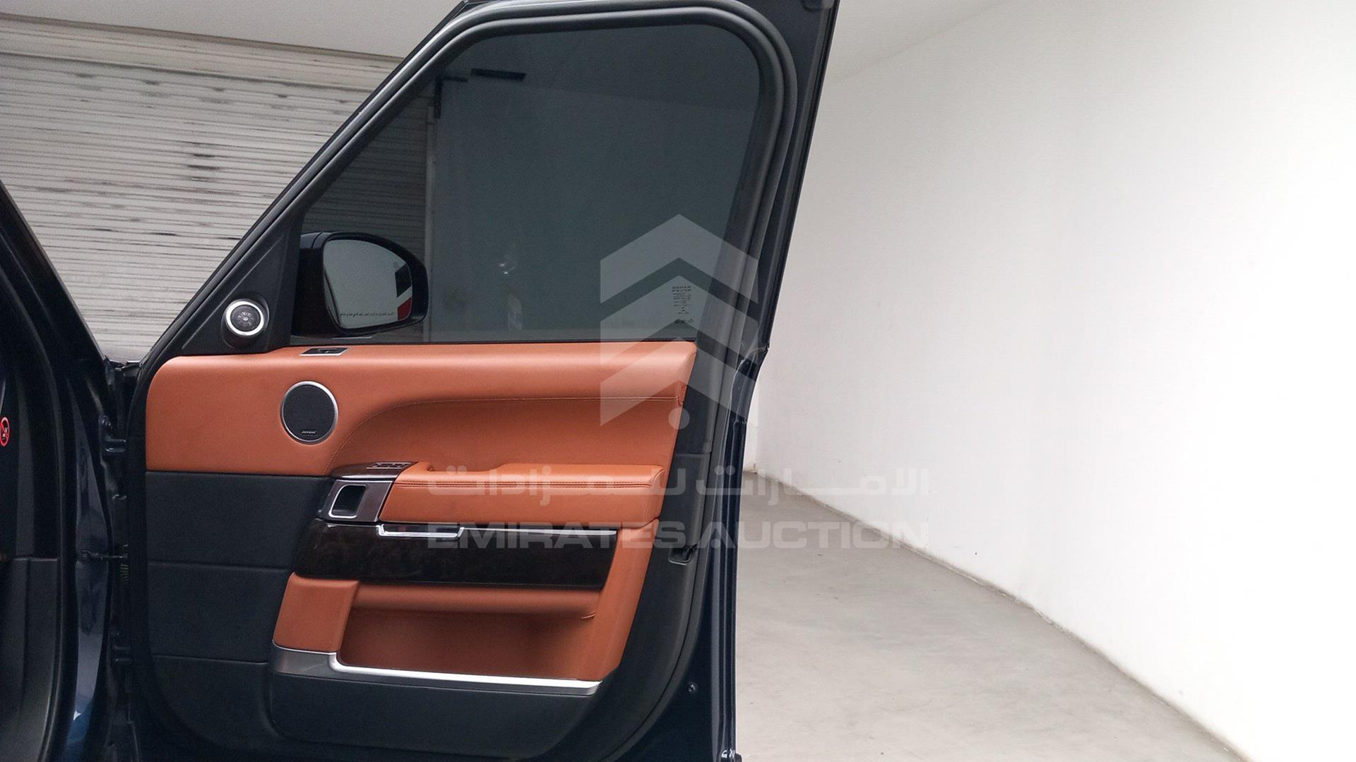 2014 RANGE ROVER VOGUE AUTOBIOGRAPHY VIN: SALGA2EF2EA186901