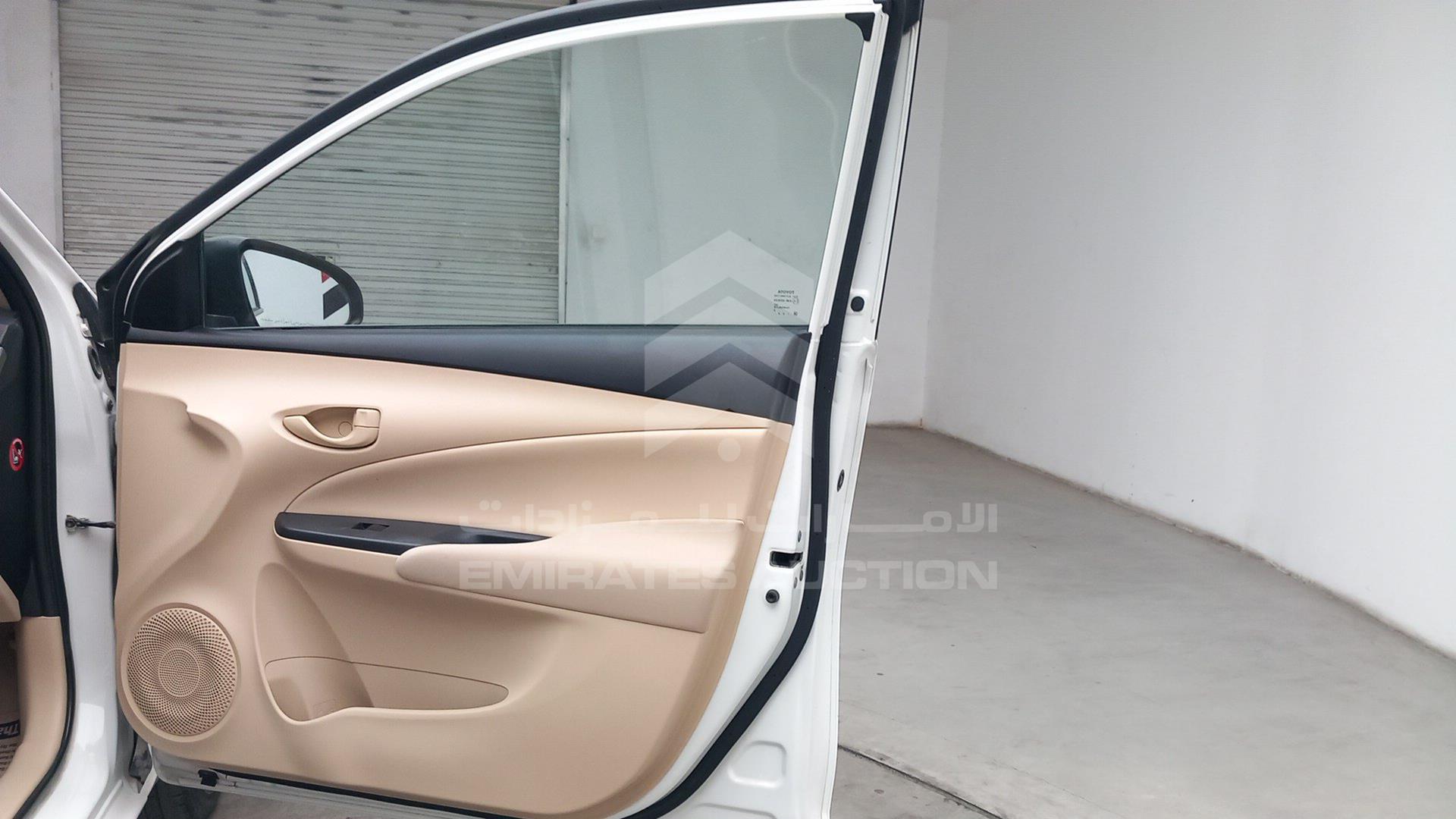 2019 TOYOTA YARIS VIN: MHFB29F3XK2049503