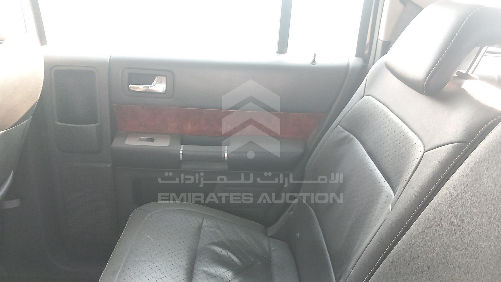 2009 FORD FLEX VIN: 2FMEK63C19BA38711