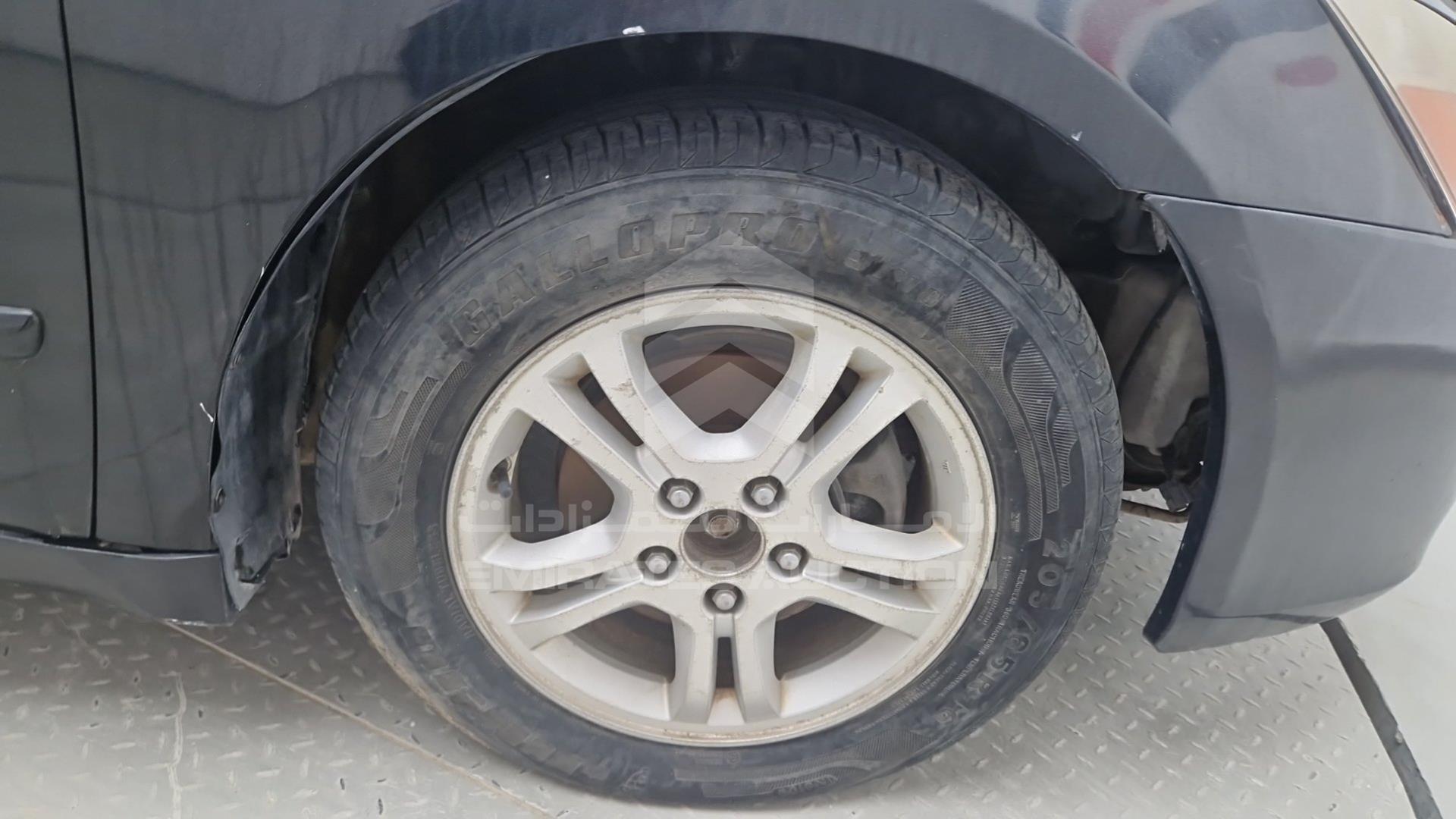 2006 HONDA ACCORD VIN: JHMCM567X6C404769