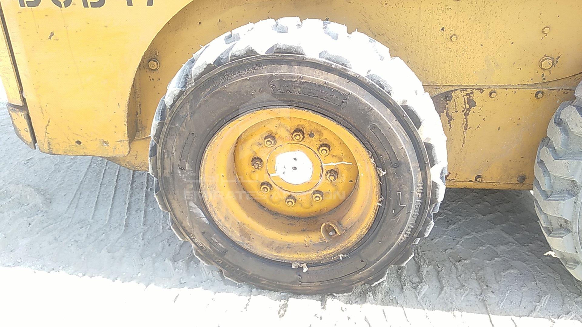 2015 CATERPILLAR 216 VIN: CAT0216BCPWK00534