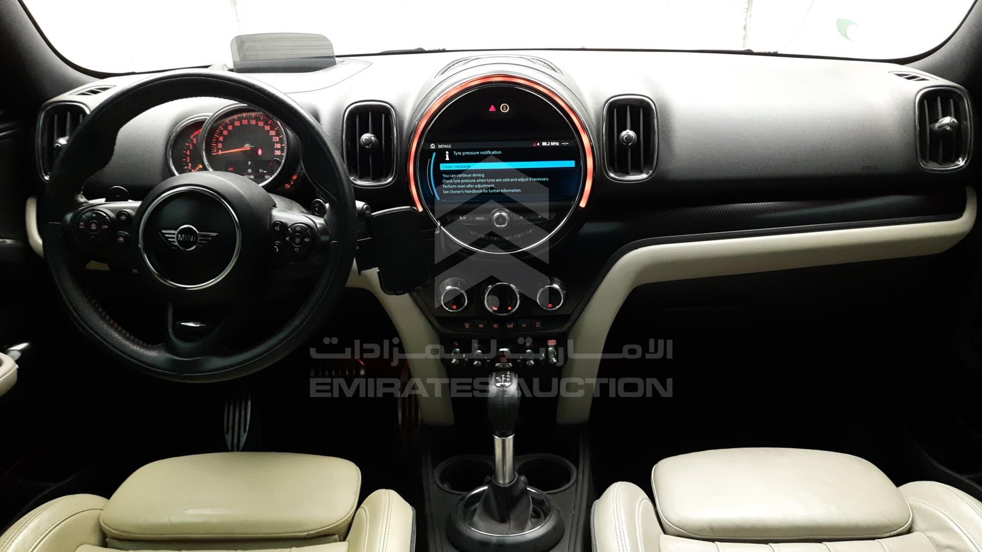 2018 MINI COOPER COUNTRYMAN VIN: WMWYT1107J3E88636