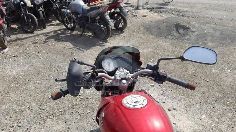 MD2DHJCZZSCC43431 Auction: EmiratesAuction Lot: 406798 MD2DHJCZZSCC43431 Bajaj 200 CC 2009 RED Photo 9