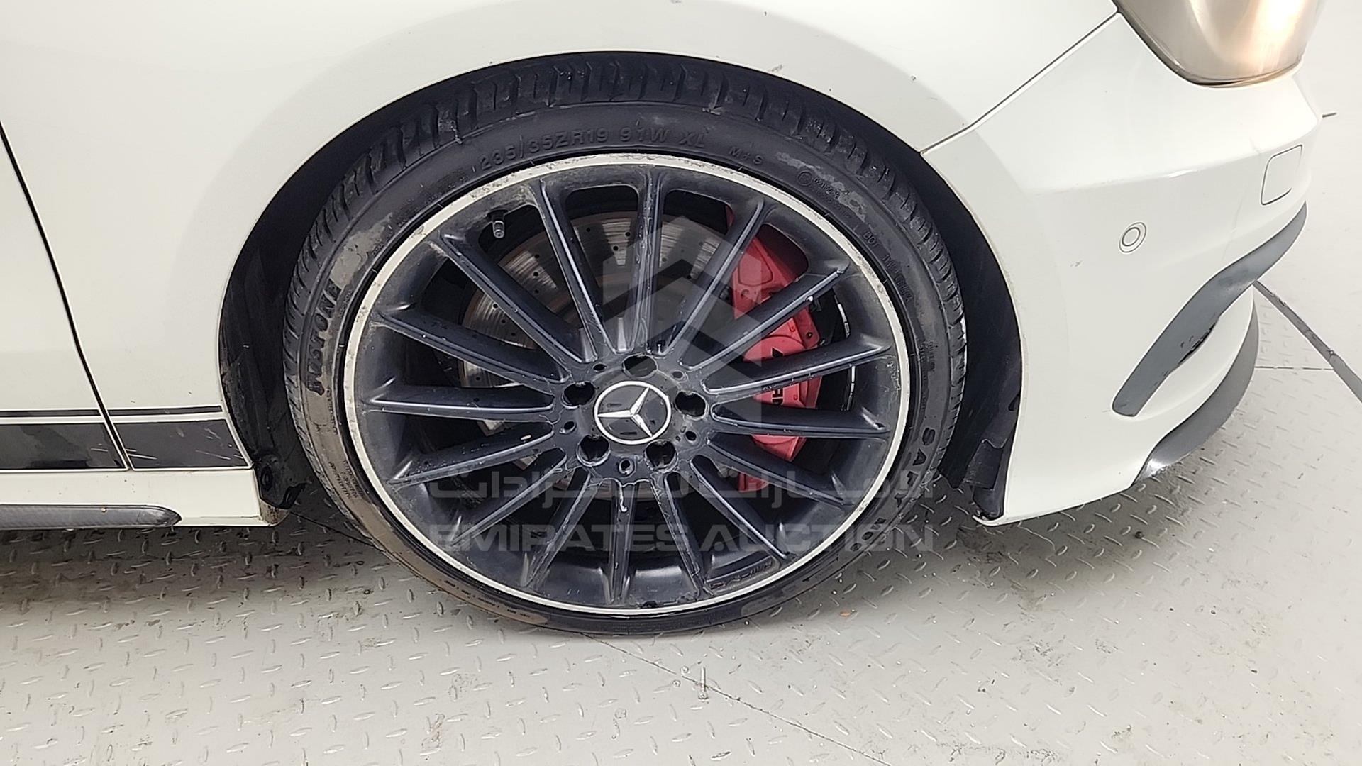 2014 MERCEDES A 45 AMG VIN: WDDBF5CB8EJ204358