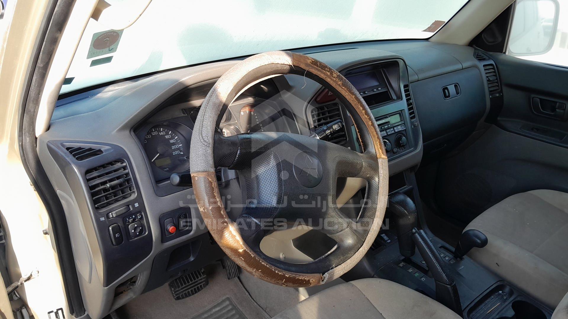 2006 MITSUBISHI PAJERO VIN: JMYLRV73W6J713434