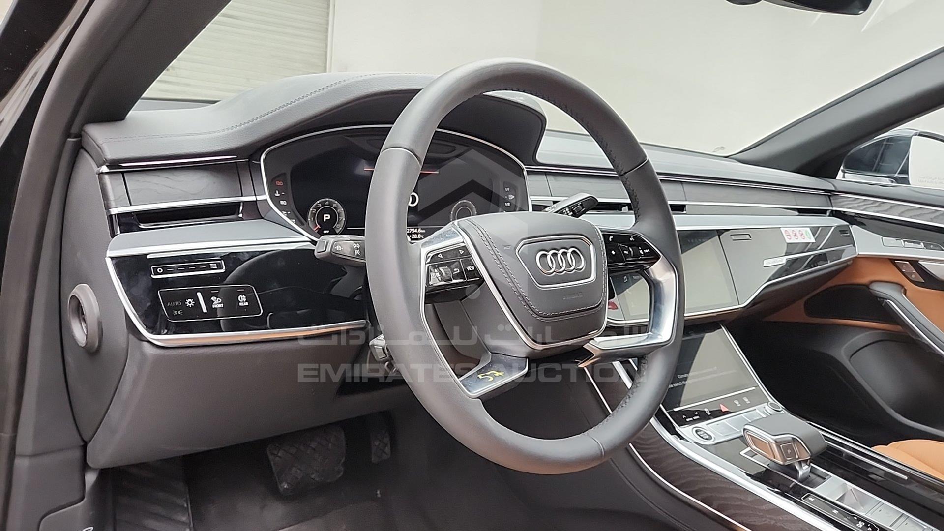 2025 AUDI A8 VIN: WAUZZZF85SN000643