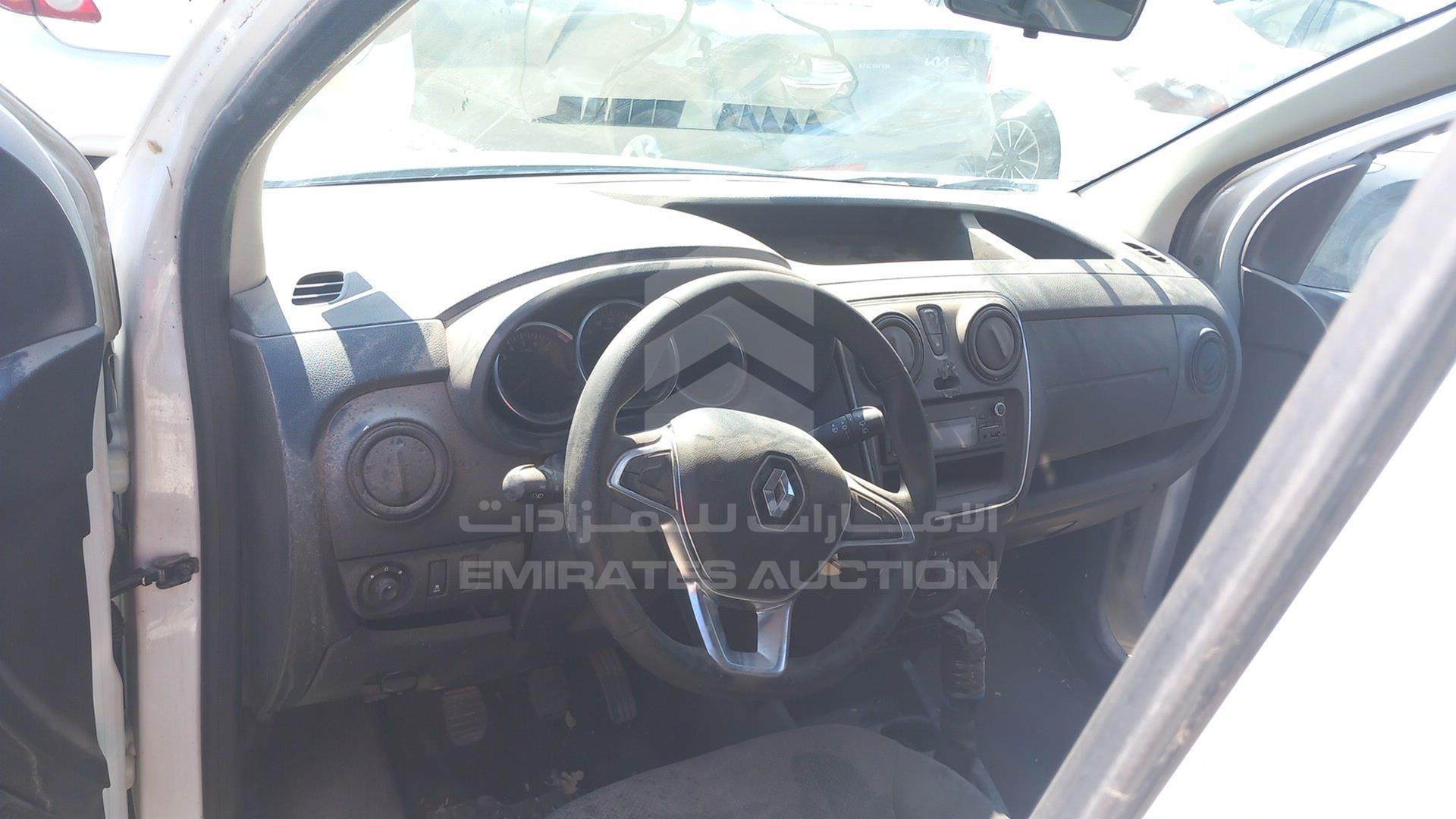 2019 RENAULT DOKKER VIN: VF18SRB41KG459726