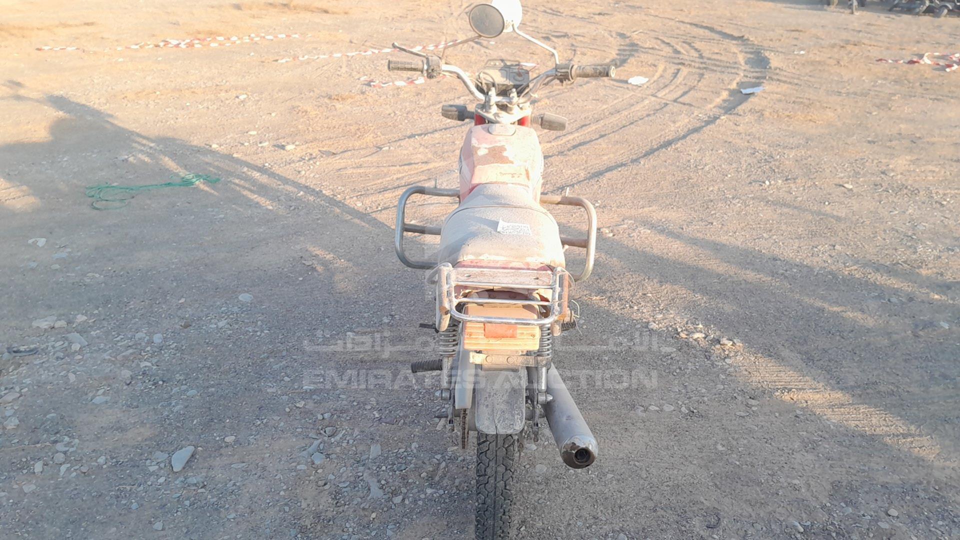 2007 SUZUKI MOTORBIKE VIN: LC6PAGA1070849692