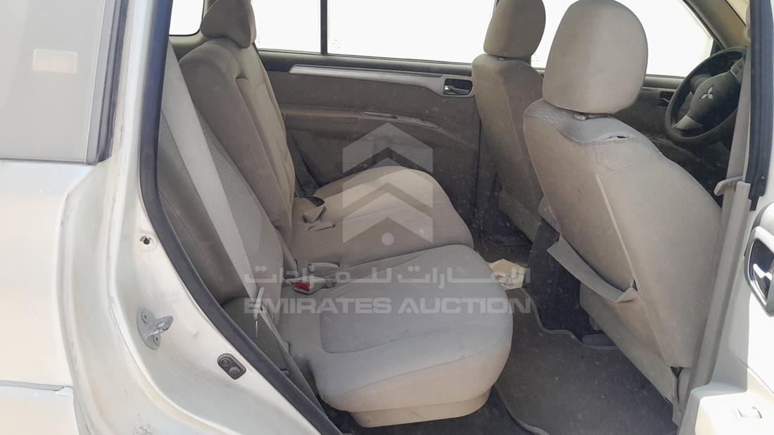 2009 Mitsubishi Pajero — Rear Right Passenger View — Photo 20
