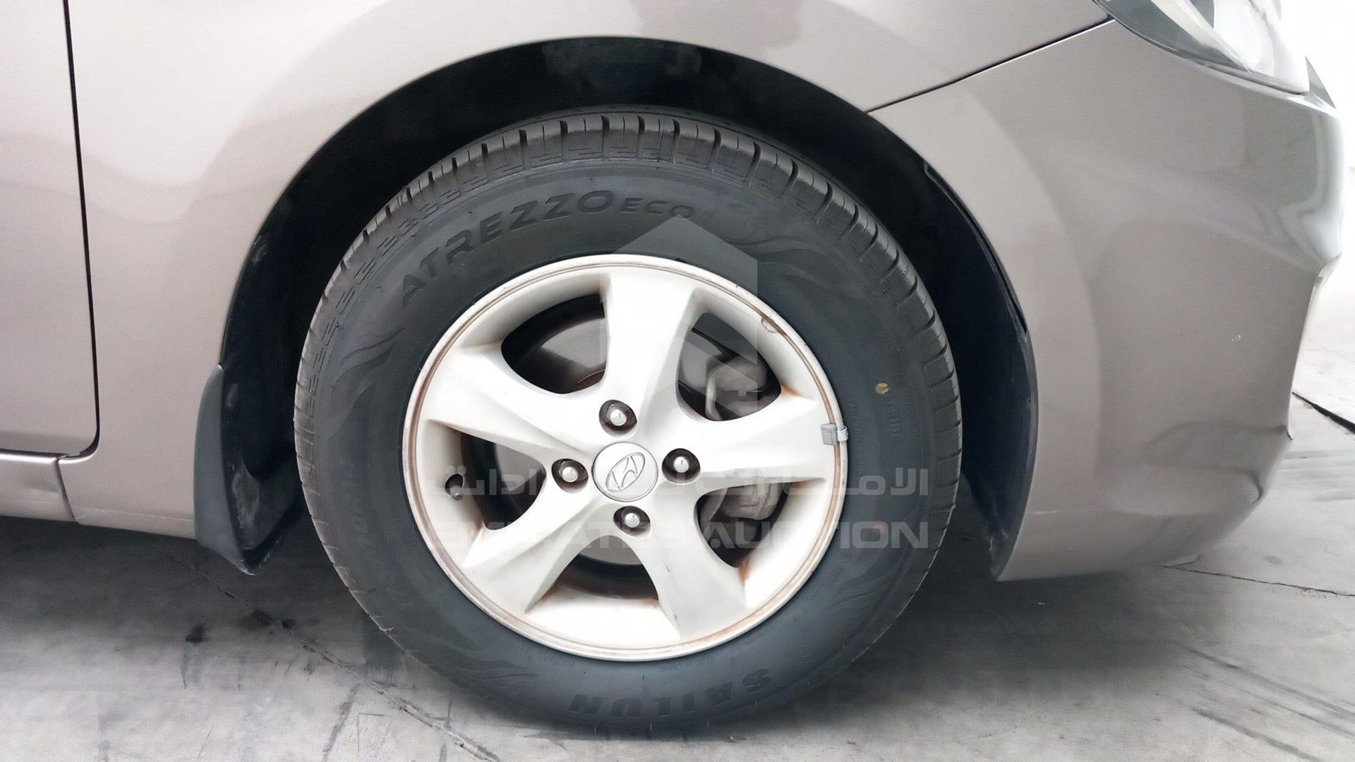 2014 HYUNDAI ACCENT VIN: KMHCT41D9EU633511