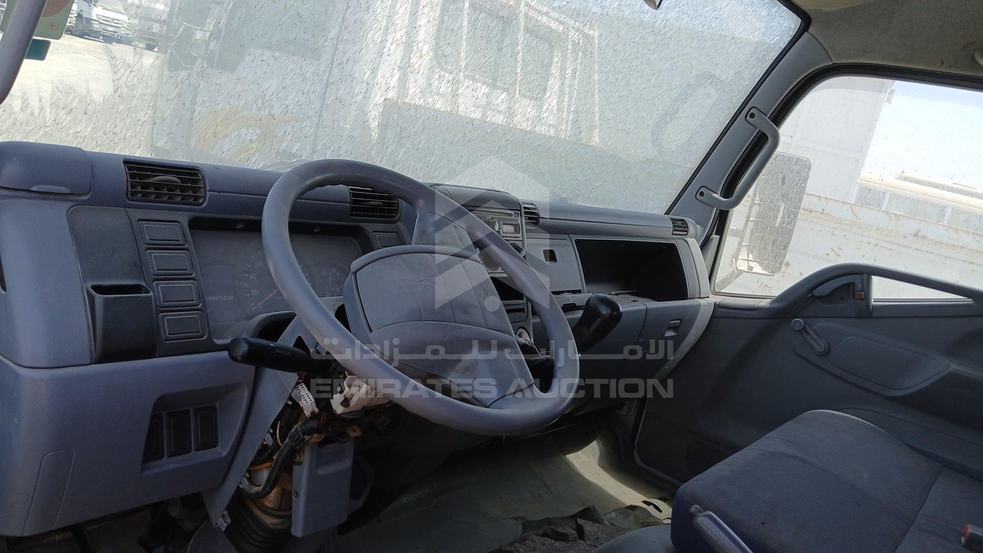 2009 MITSUBISHI CANTER VIN: JL7BCE1J09K008169