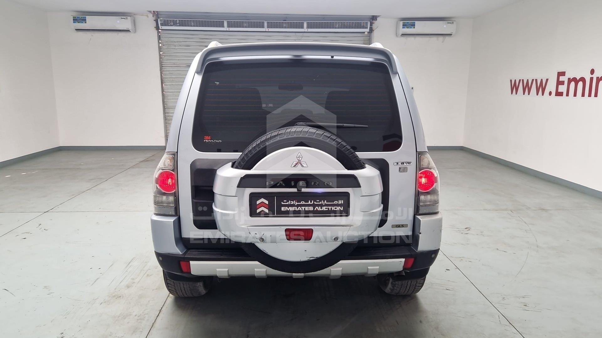 2009 MITSUBISHI PAJERO VIN: JMYMYV87W9J702367