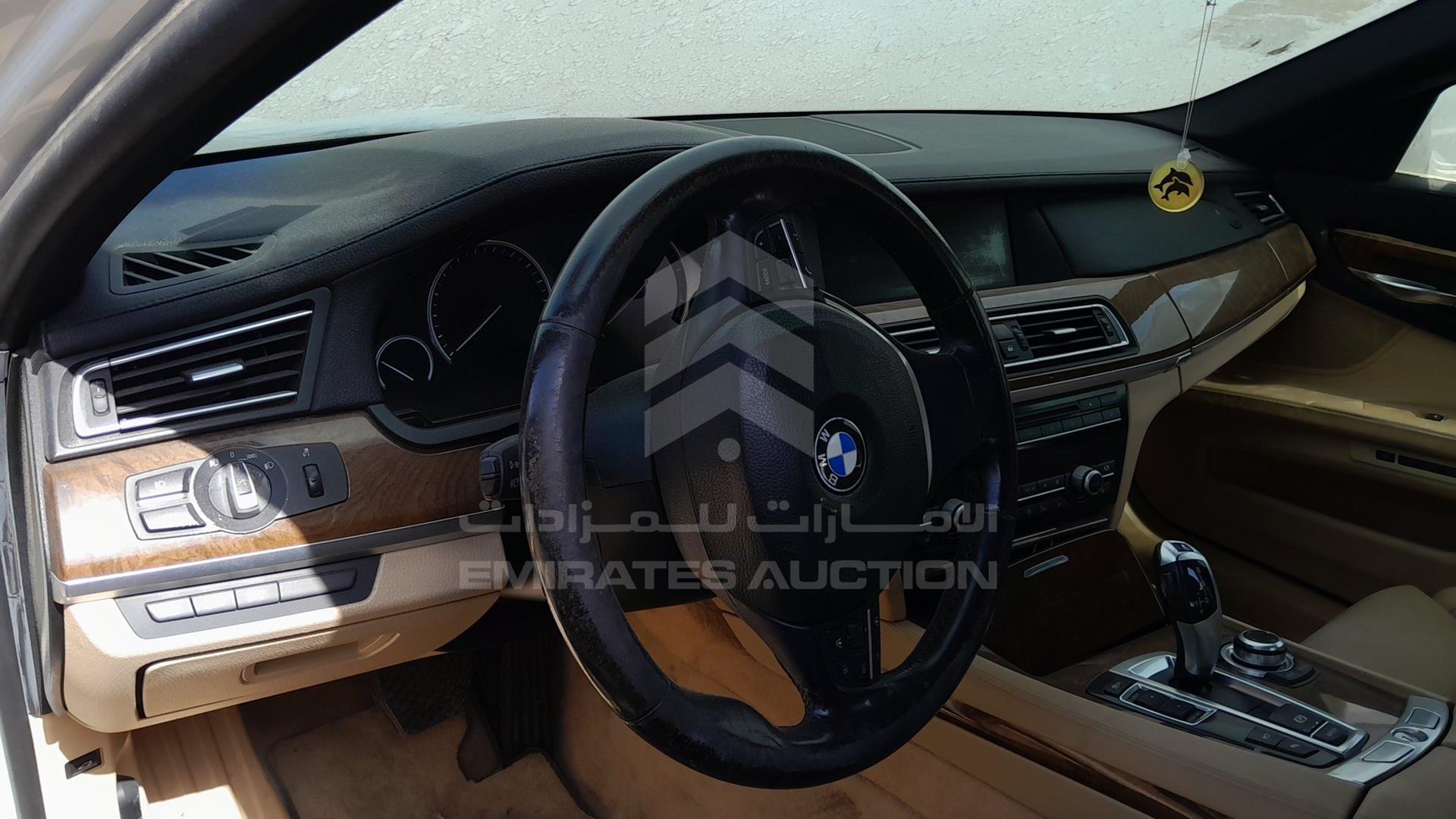 2009 BMW 740 LI VIN: WBAKB41039CY45684