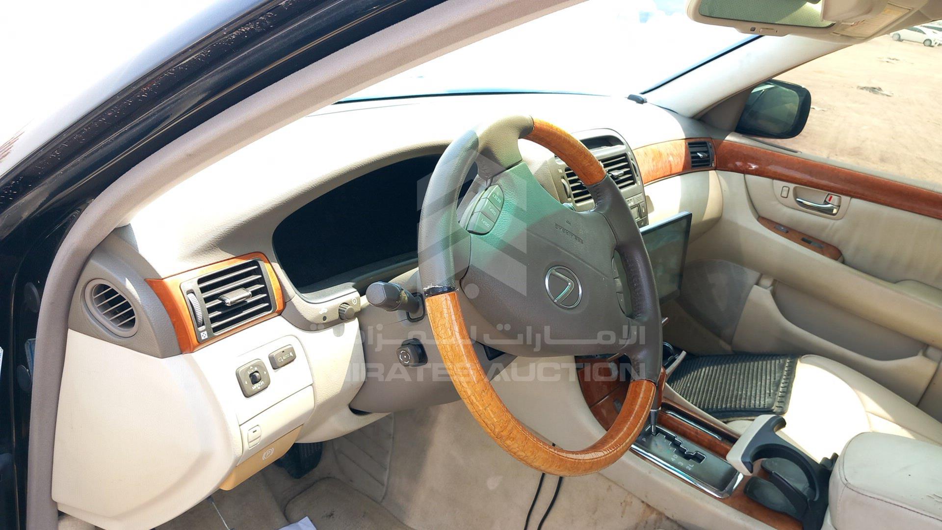 2003 LEXUS --- VIN: JTHBN30FX30093077