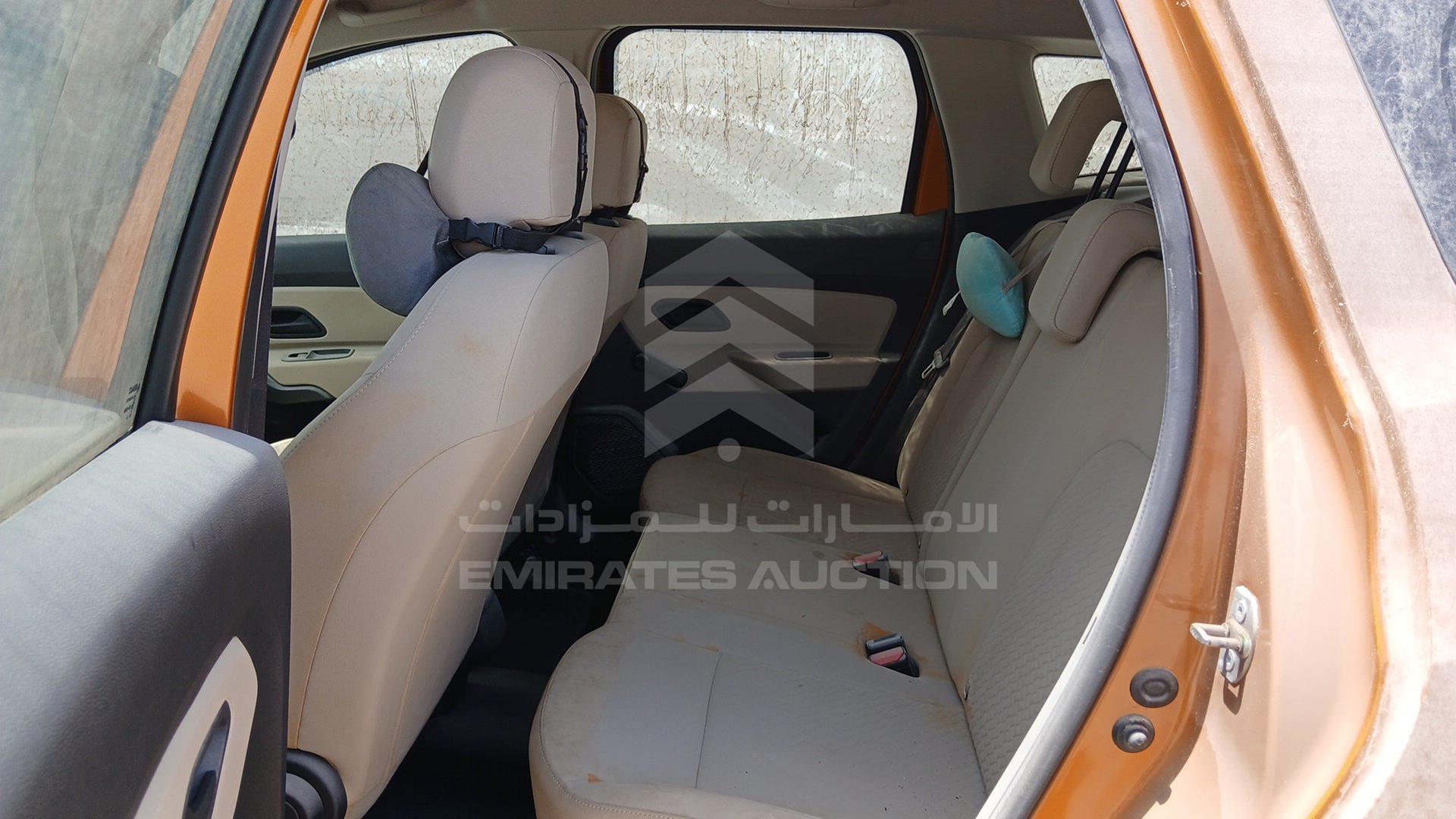 2020 RENAULT DUSTER VIN: VF1HSRMX1LA564178