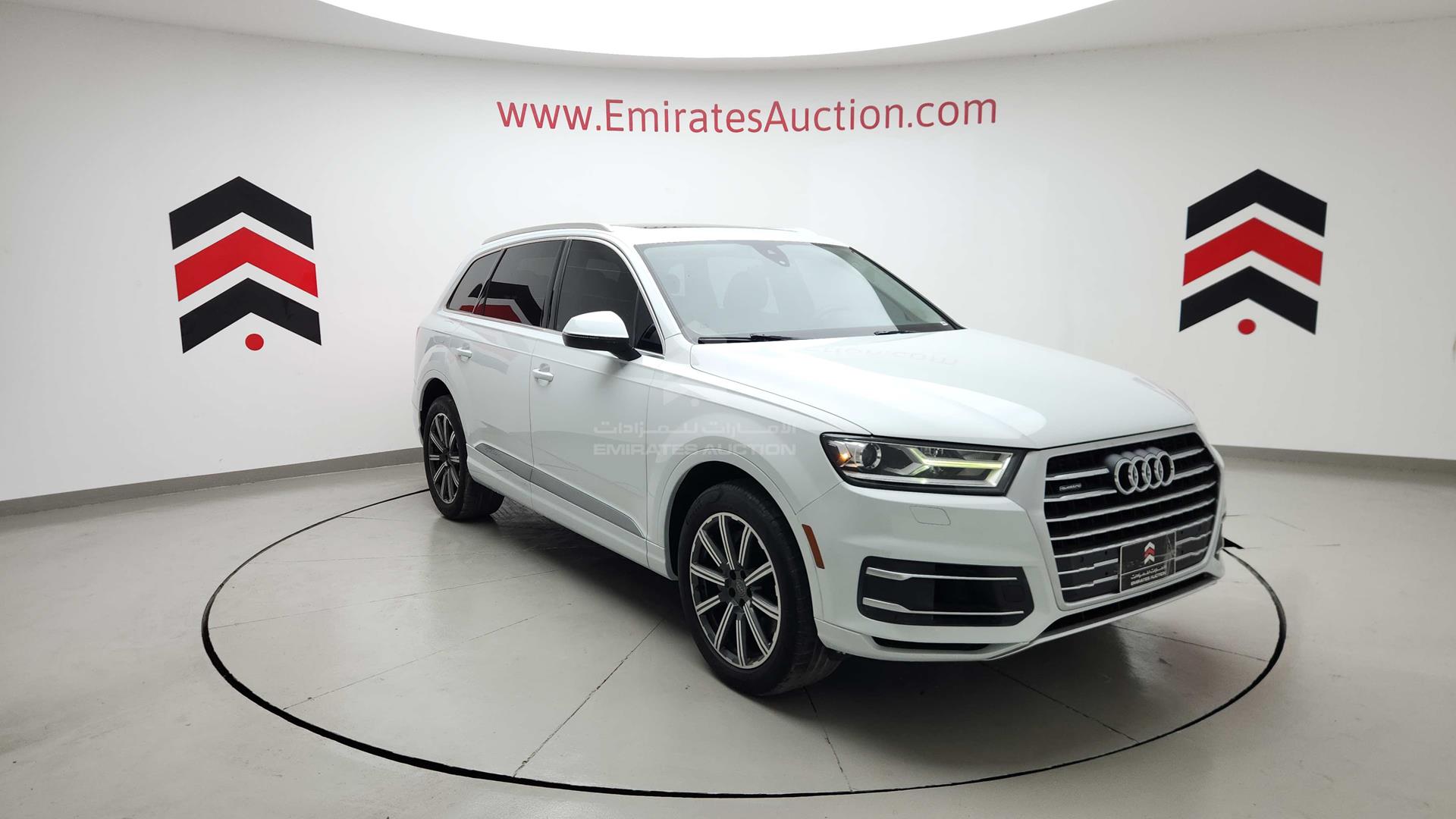 2017 AUDI Q7 VIN: WA1LAAF75HD026709