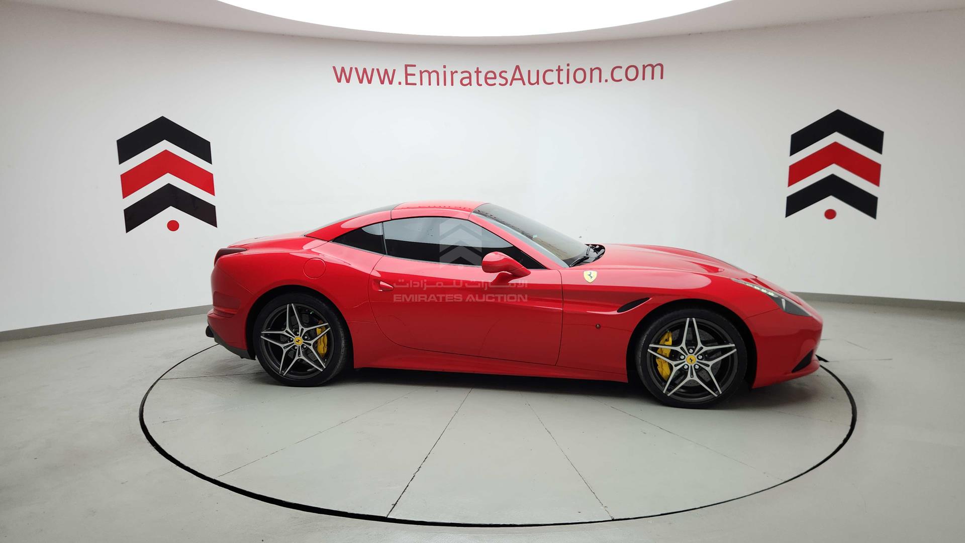 2017 FERRARI CALIFORNIA T VIN: ZFF77XJT3H0221553