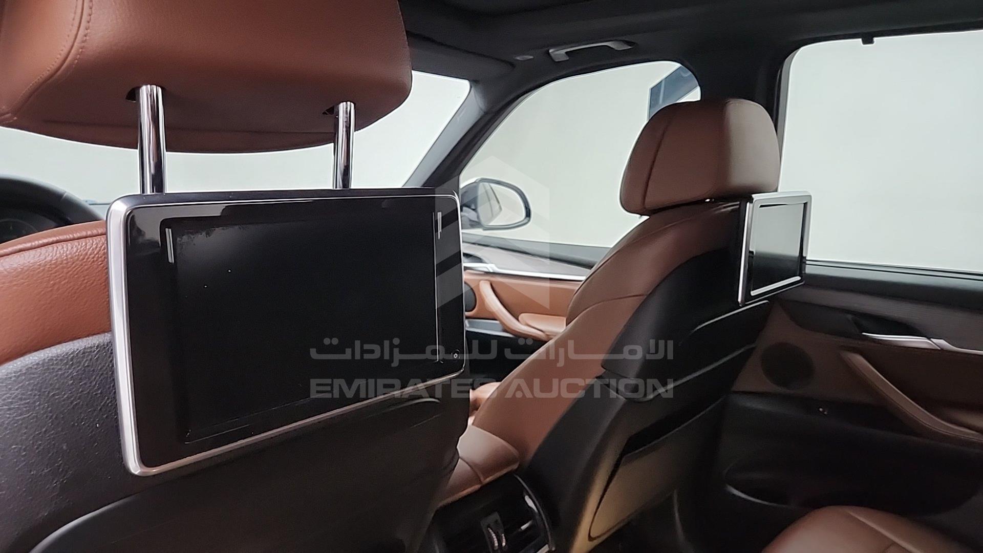 2014 BMW X5 VIN: WBAKR6101E0G97346