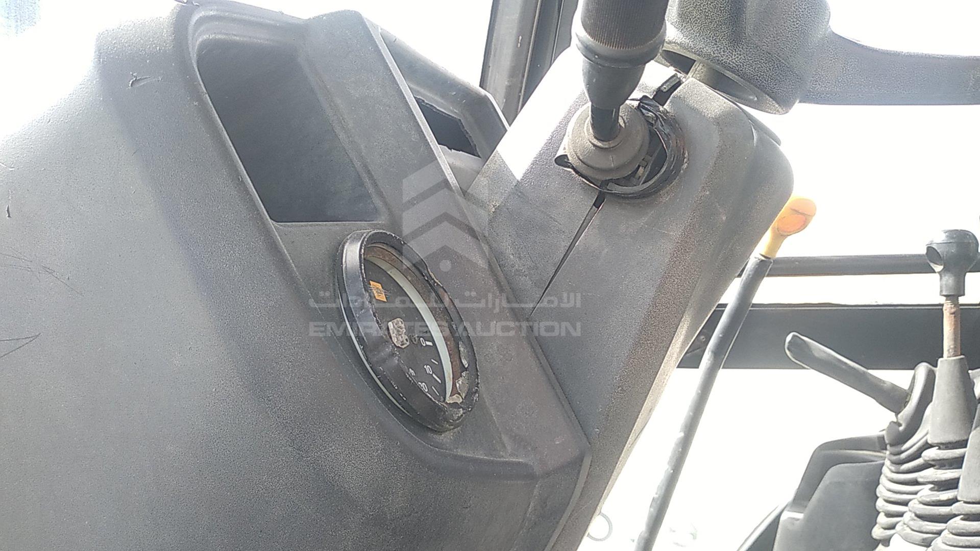 2017 JCB 3DX VIN: HAR3DXSUE01492455