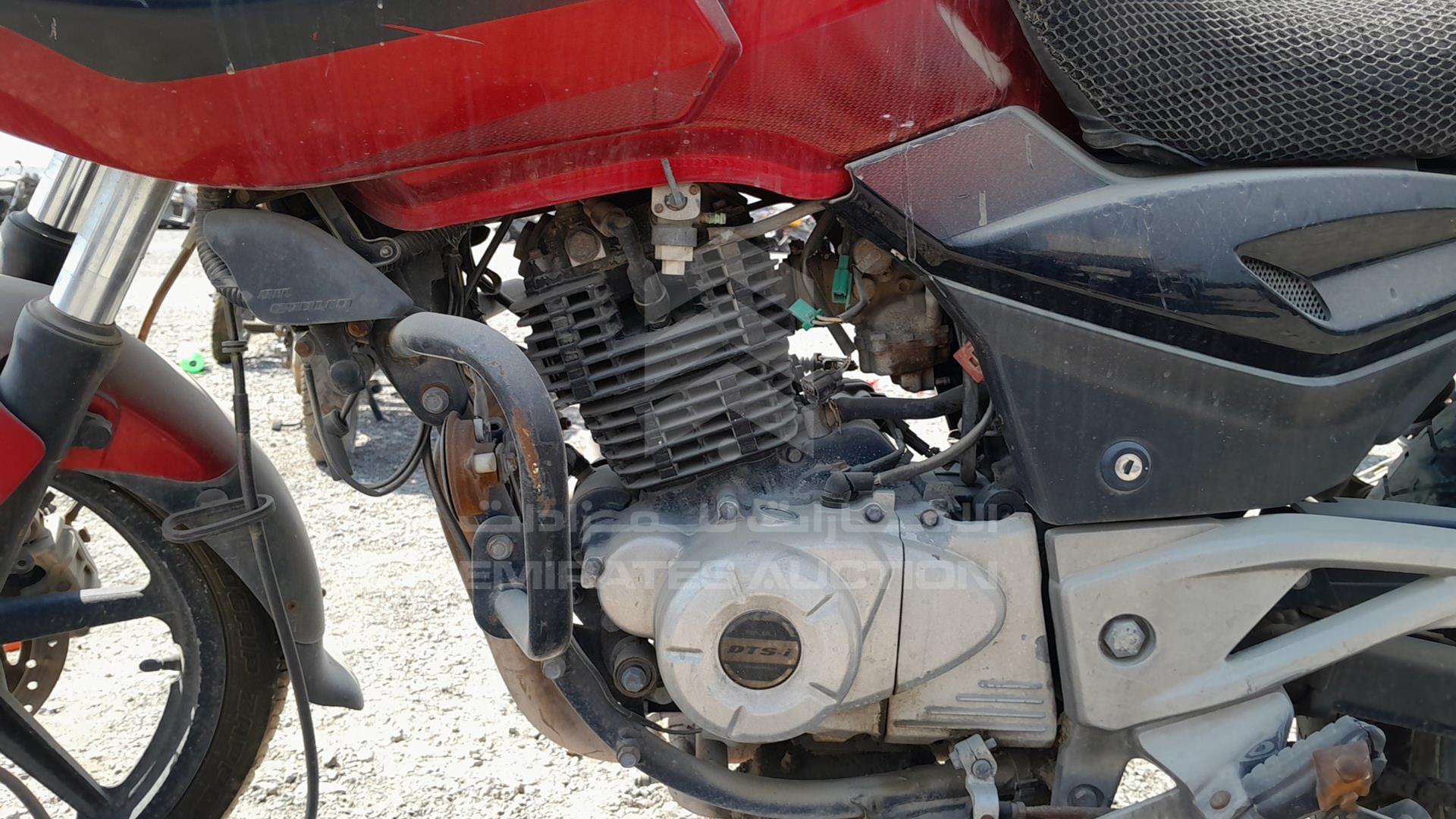 2014 BAJAJ PULSAR VIN: MD2A13EZ8ECK07018