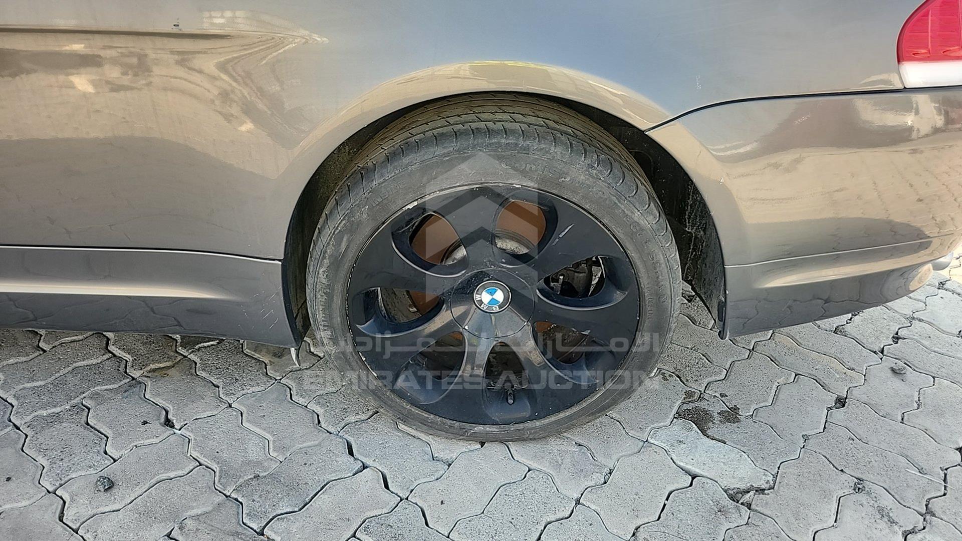 2005 BMW 645 VIN: WBAEK71035B302401