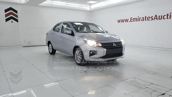 MMDAFT6J8NH004912 Mitsubishi Attrage