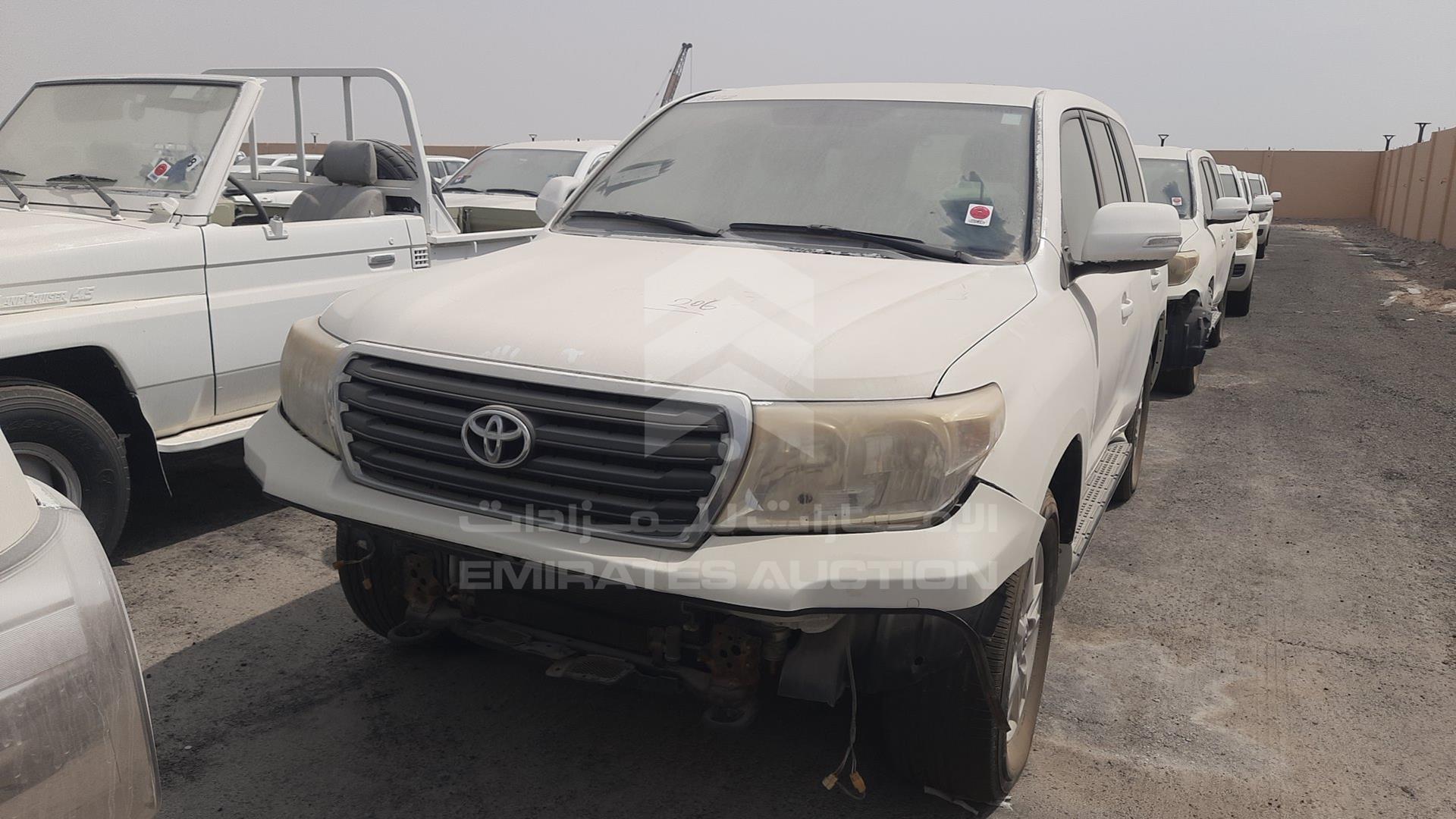 2014 TOYOTA LAND CRUISER VIN: JTMDU09J4E4094773