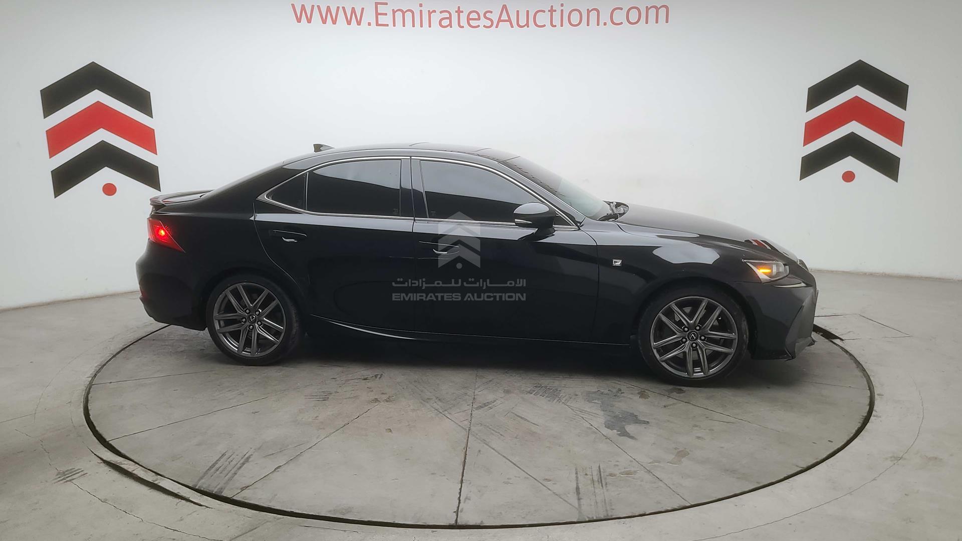 2018 LEXUS IS300 VIN: JTHBA1D25J5081877