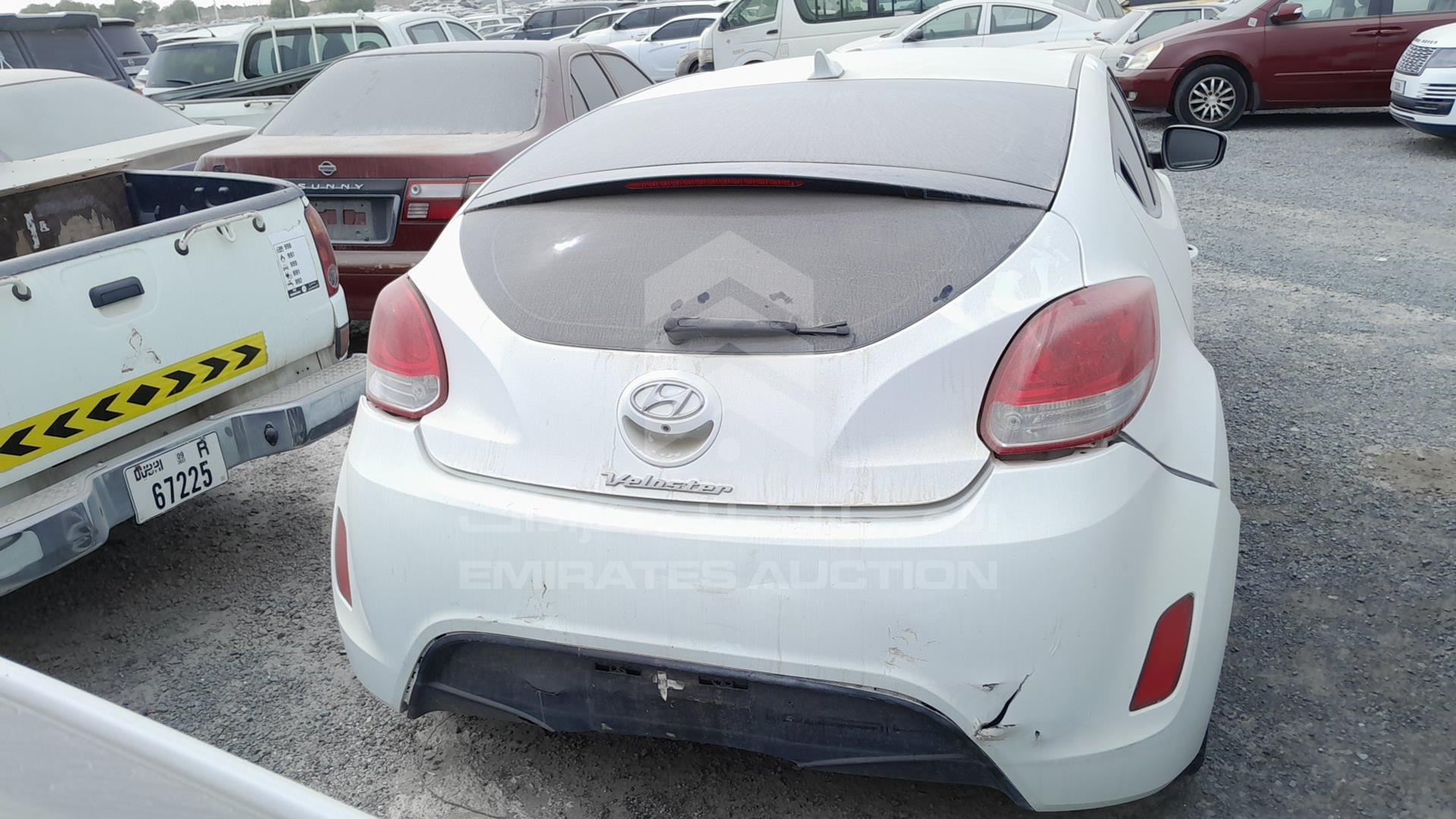 2016 HYUNDAI VELOSTER VIN: KMHTC6AD1GU271110