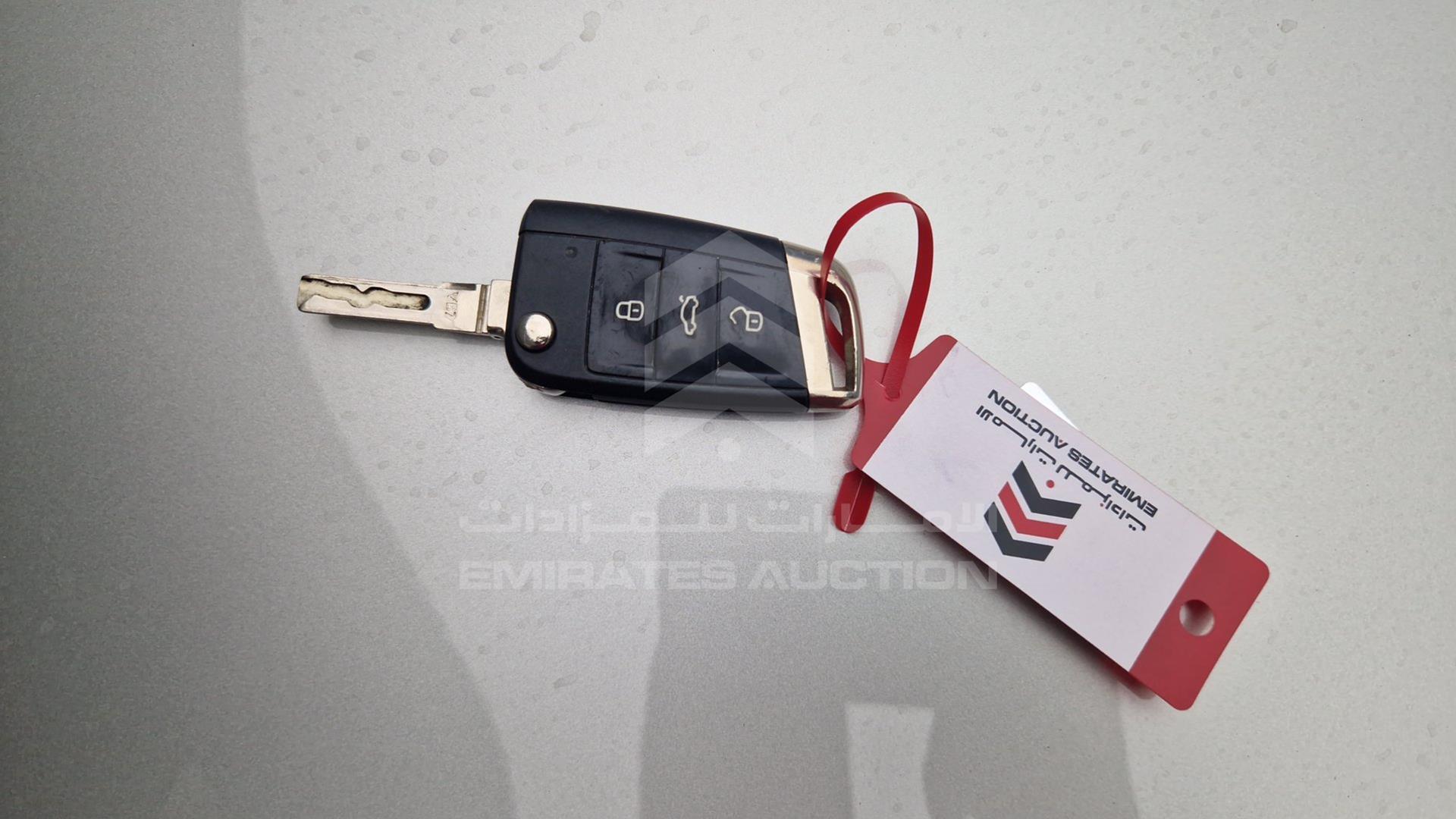 2018 VOLKSWAGEN GOLF VIN: WVWFL2AU7JW034126
