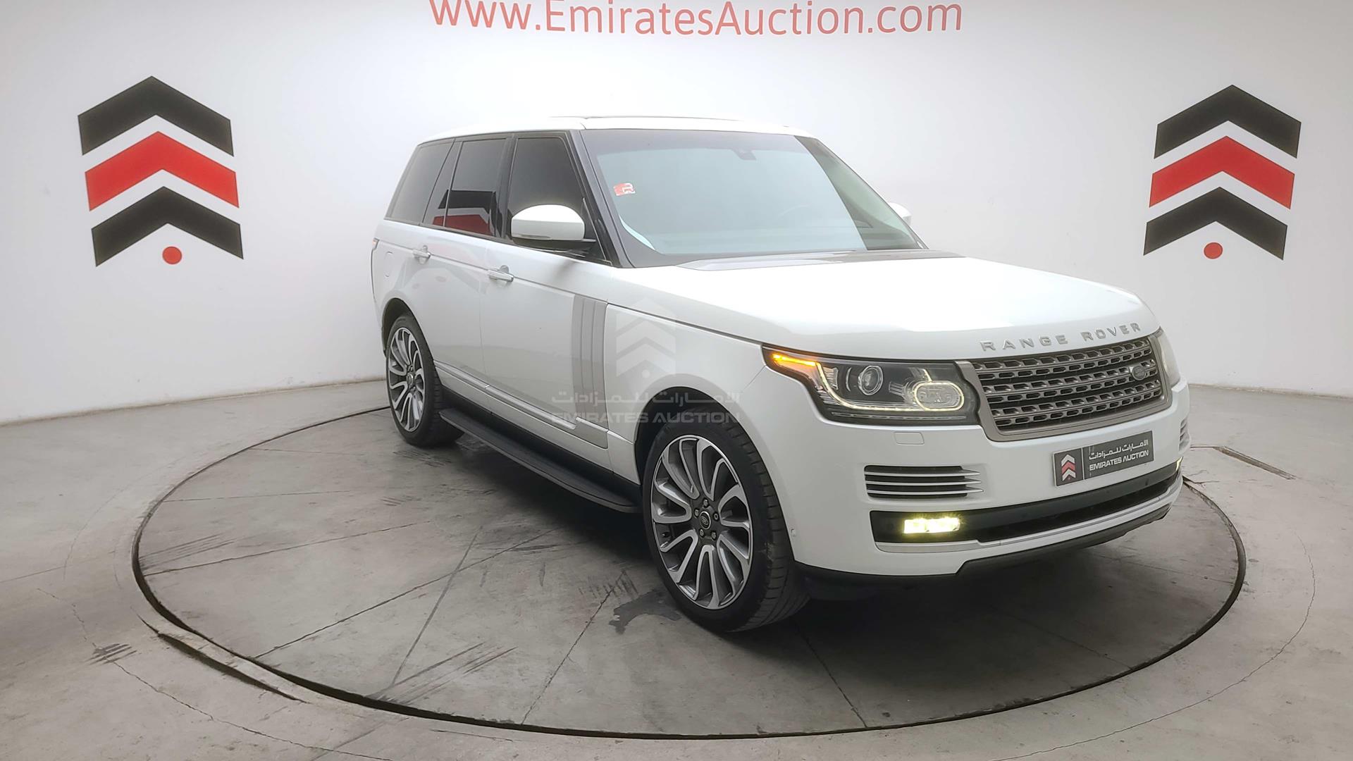 2015 RANGE ROVER VOGUE VIN: SALGA2DF3FA220010