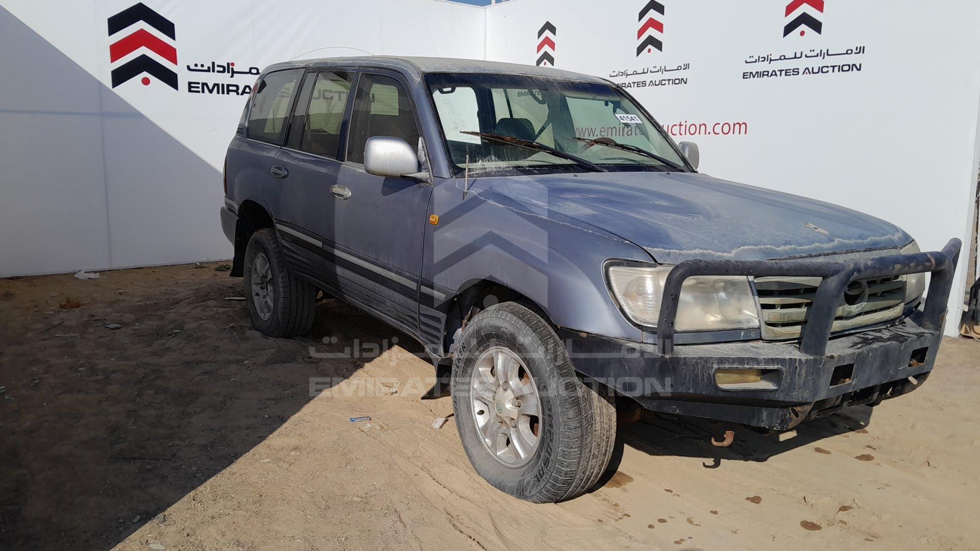 2005 TOYOTA LAND CRUISER VIN: JTEHT05J552074064