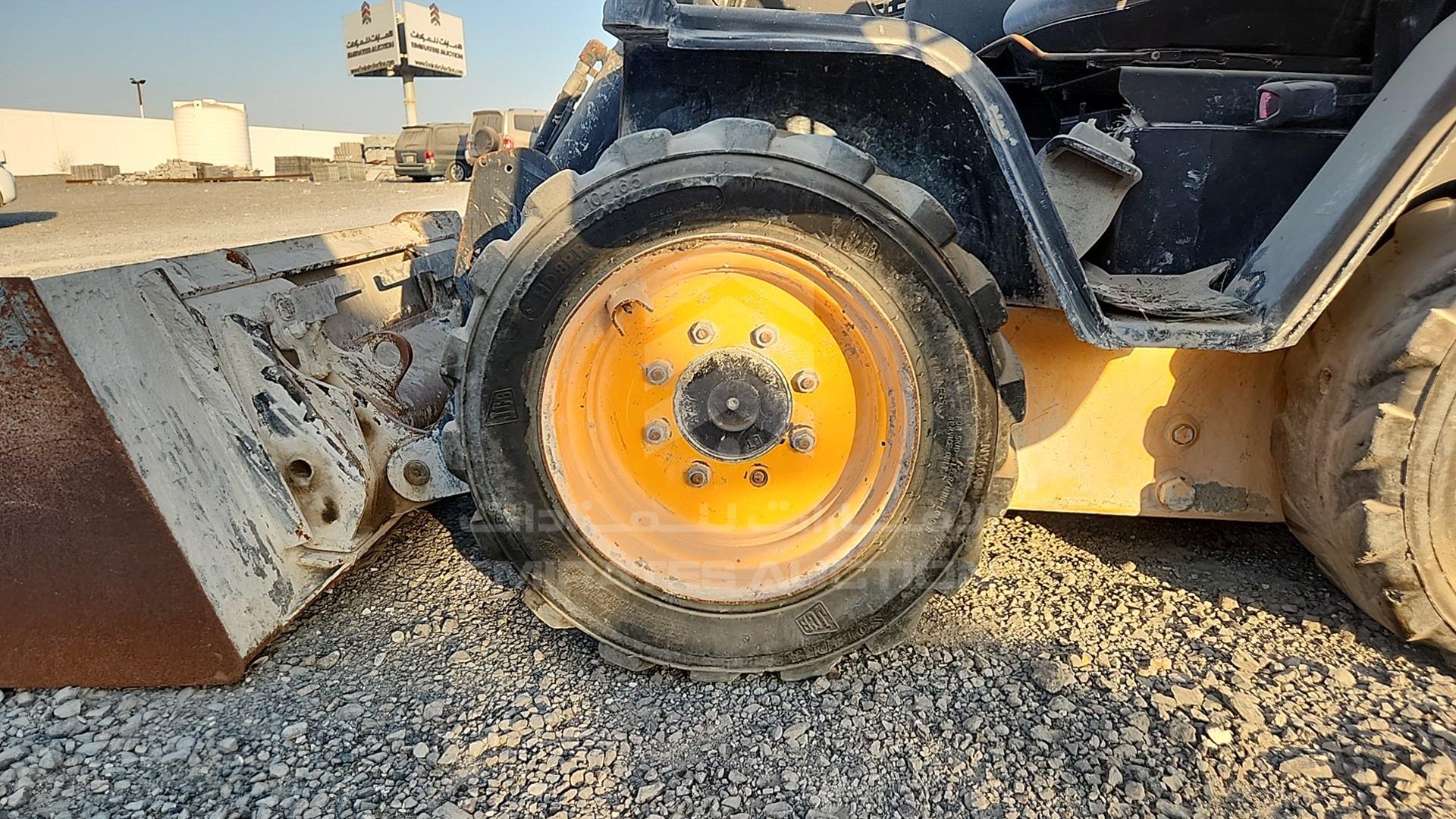 0 JCB 135HD VIN: HAR135WSP02431919