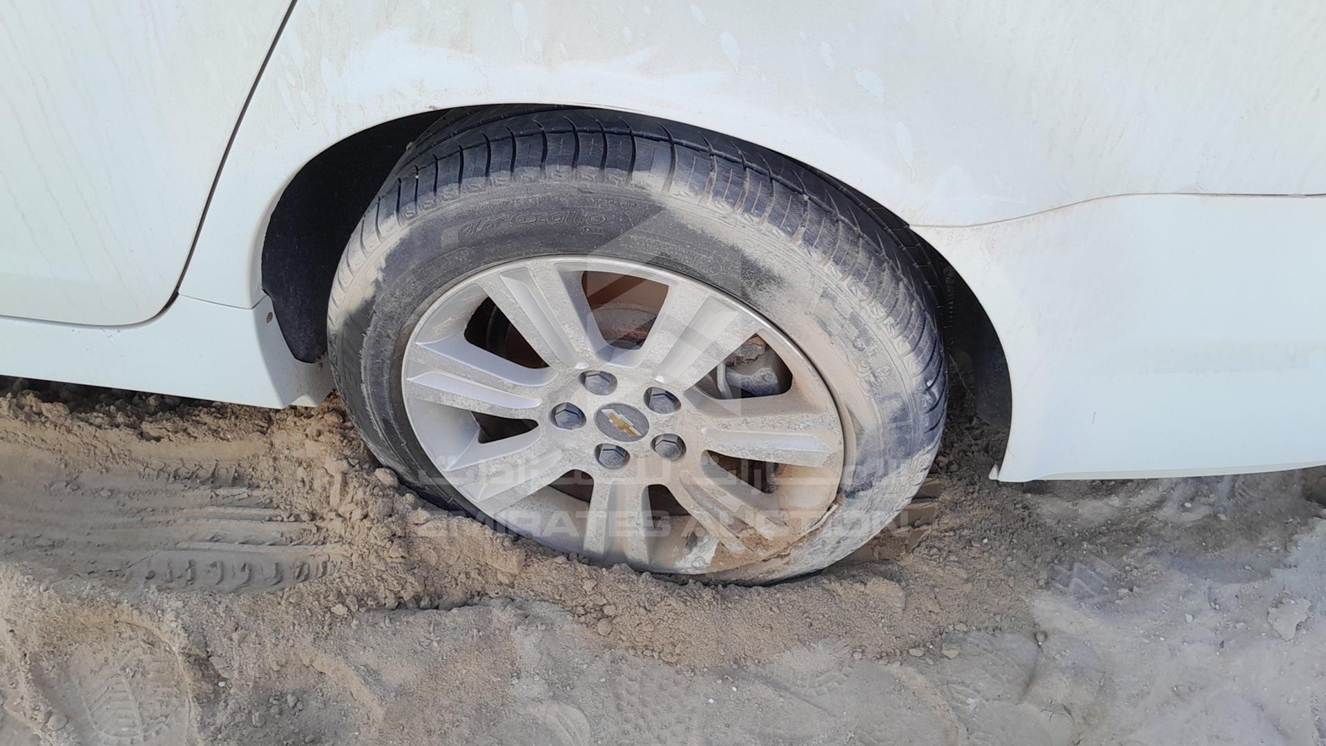 2009 CHEVROLET LUMINA VIN: 6G1EK52B19L181192