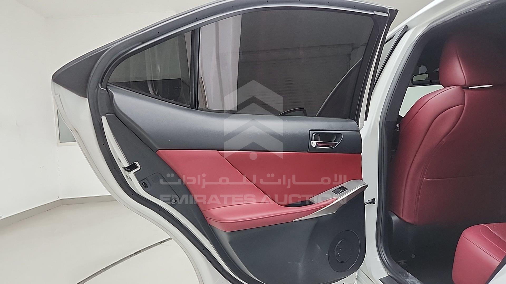 2015 LEXUS IS 350 VIN: JTHBE5D22F5014818