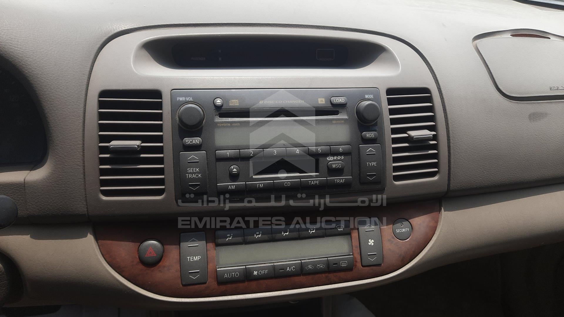 2004 TOYOTA CAMRY VIN: 4T1BE30K64U295869