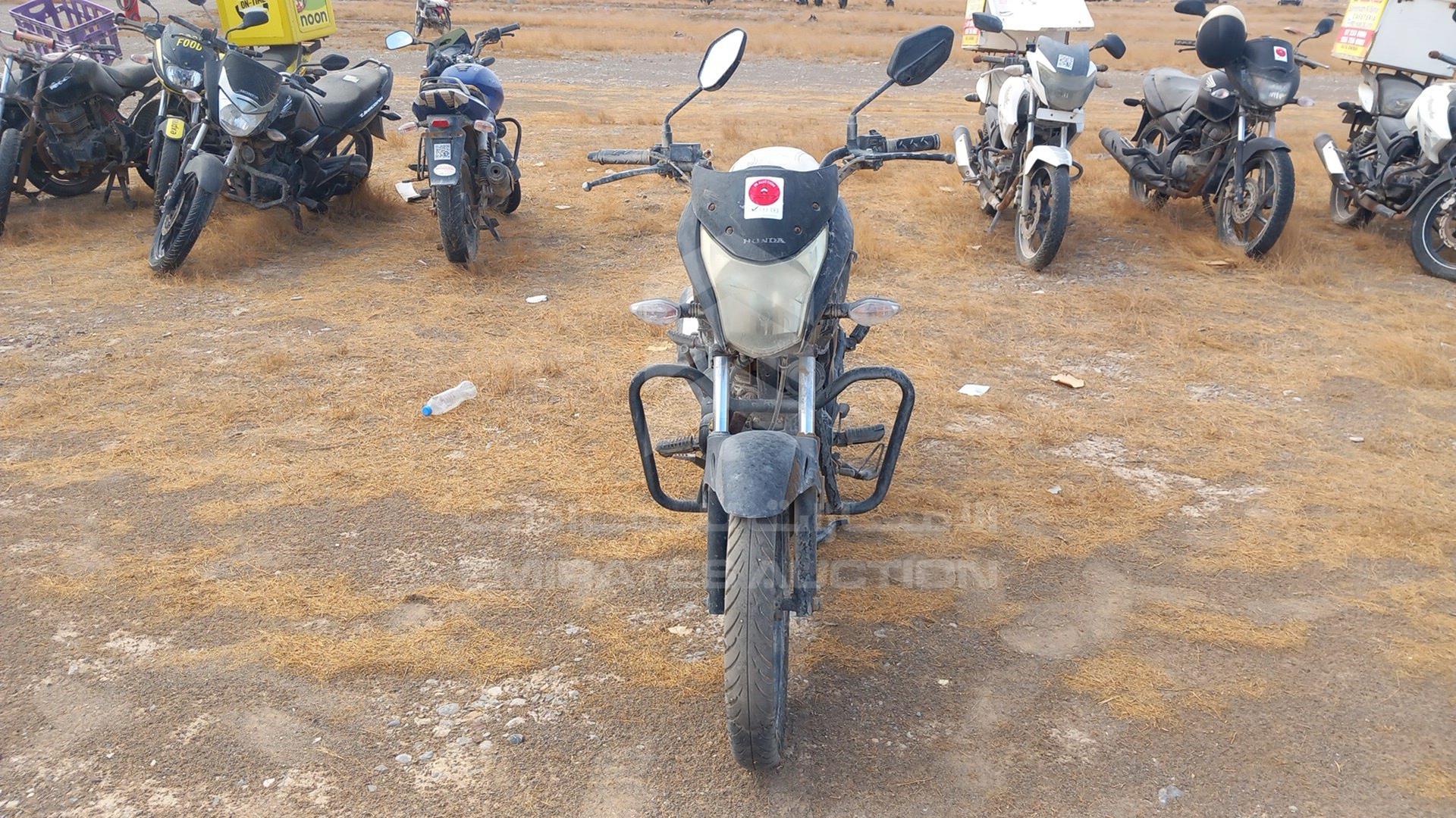 2016 HONDA UNICORN VIN: ME4KC2039G9002514