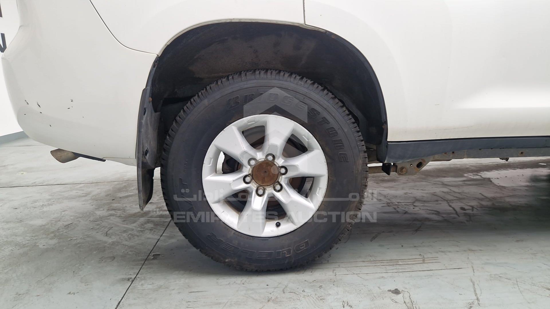 2012 TOYOTA PRADO VIN: JTEBD9FJ50K011805